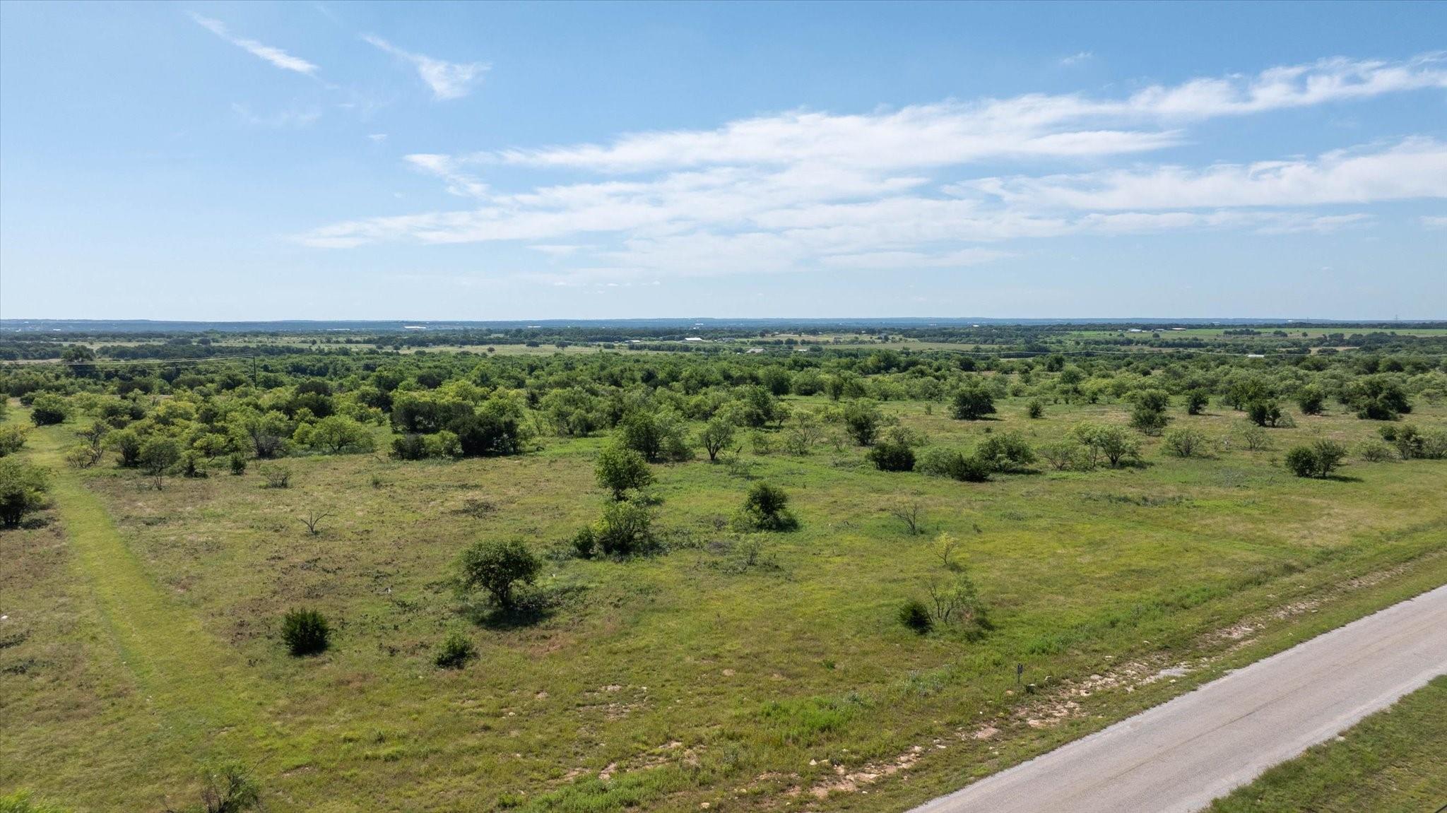 main property photo 11