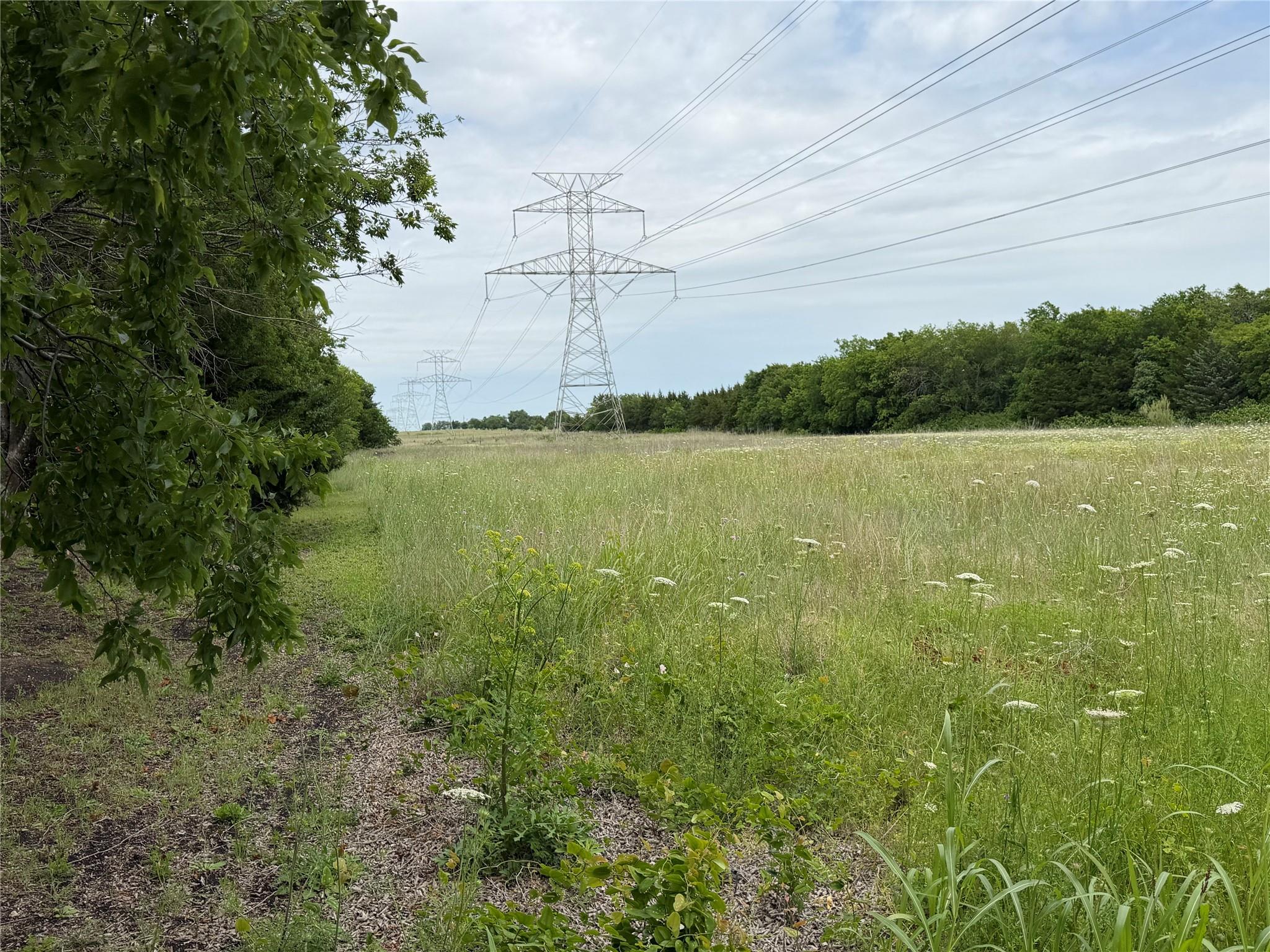 main property photo 9