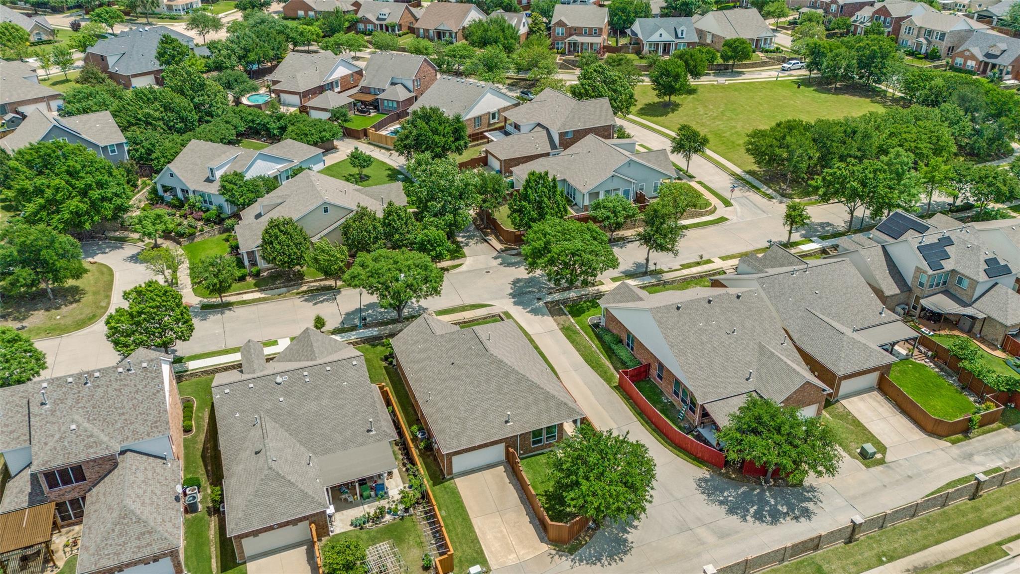 main property photo 26