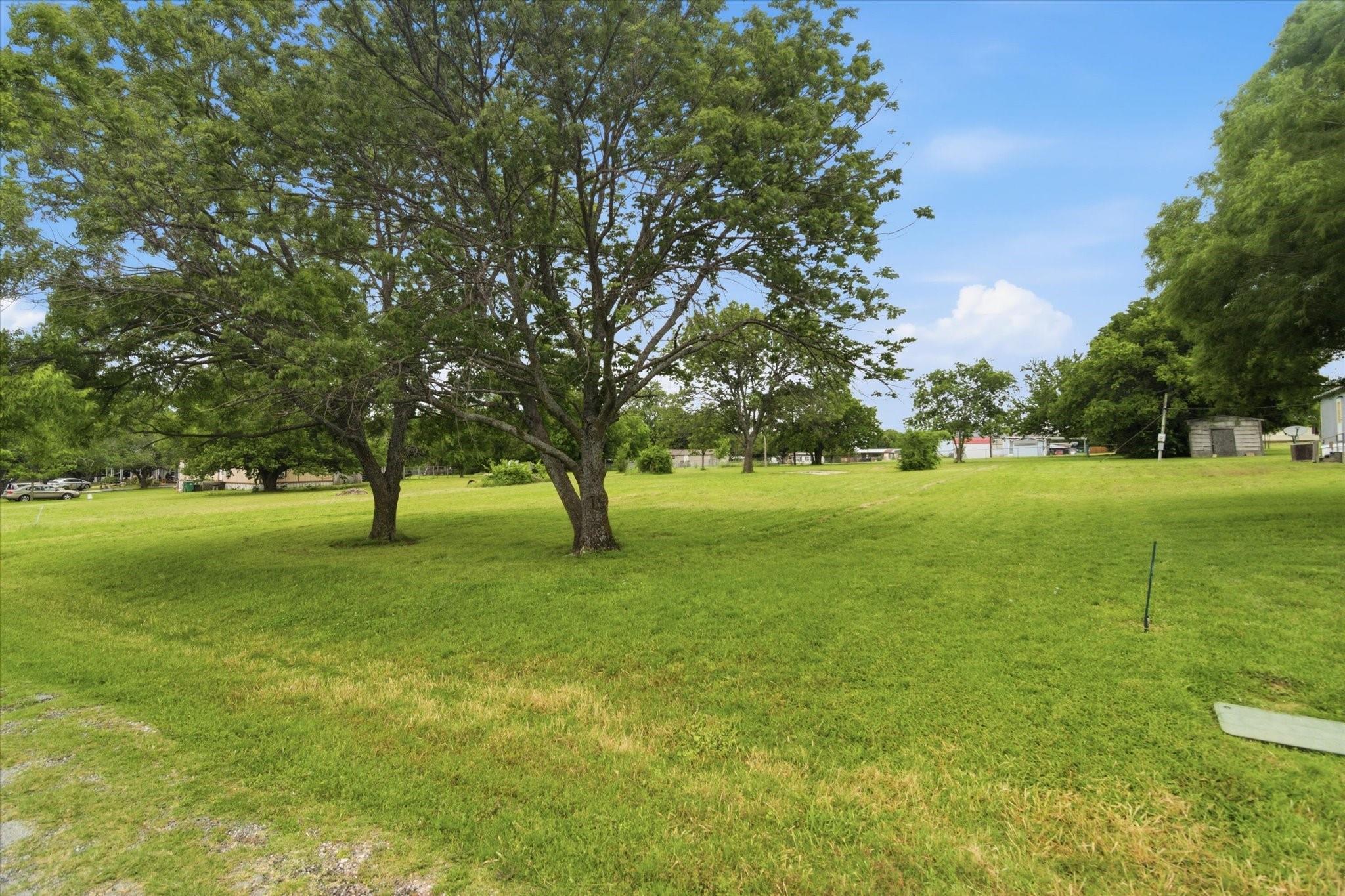 main property photo 6
