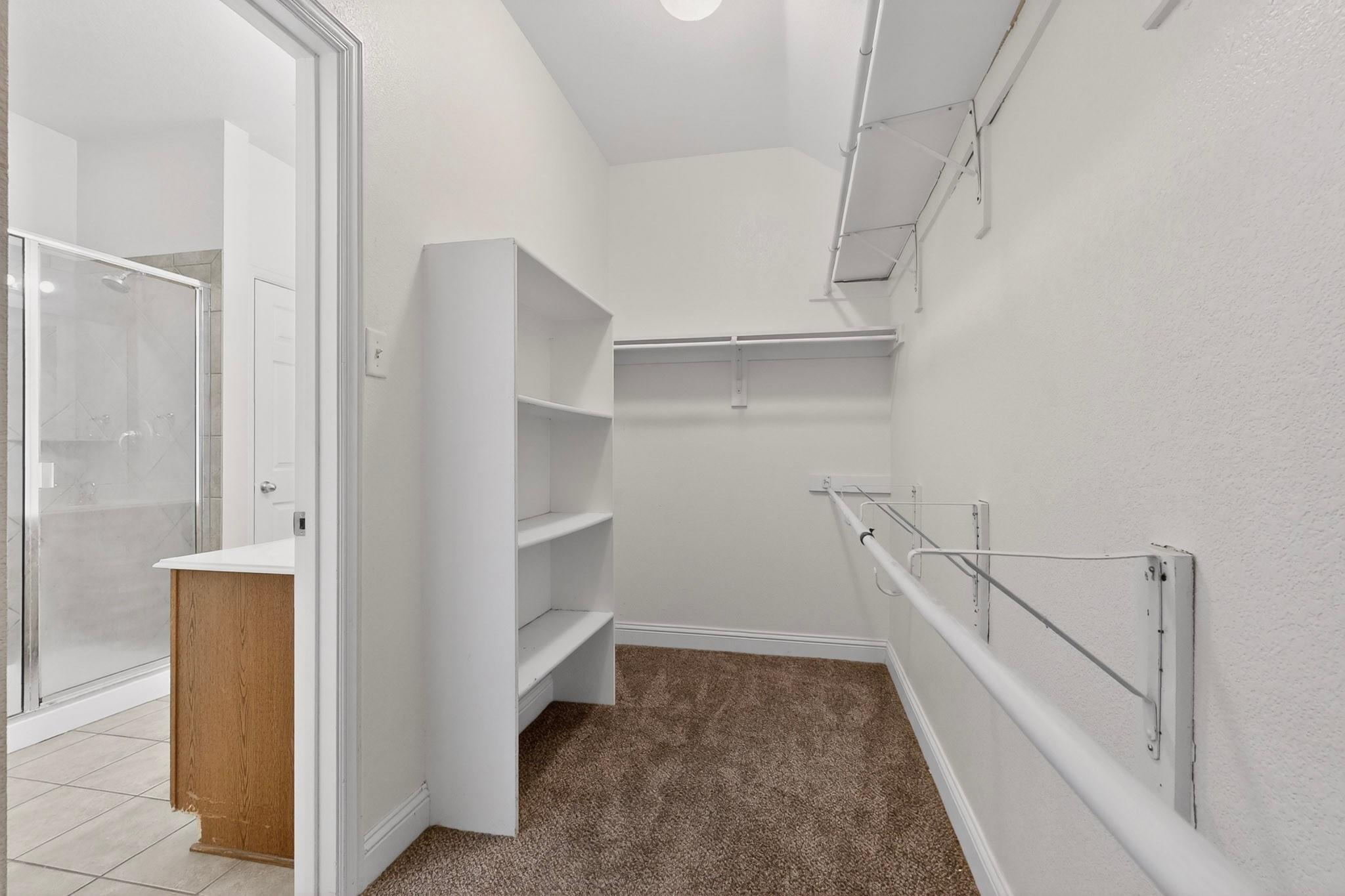property viewer photo 15