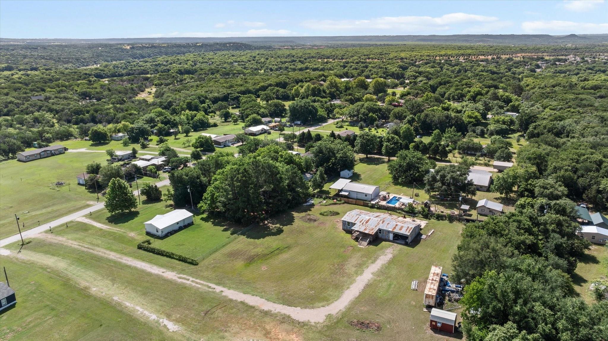 main property photo 27
