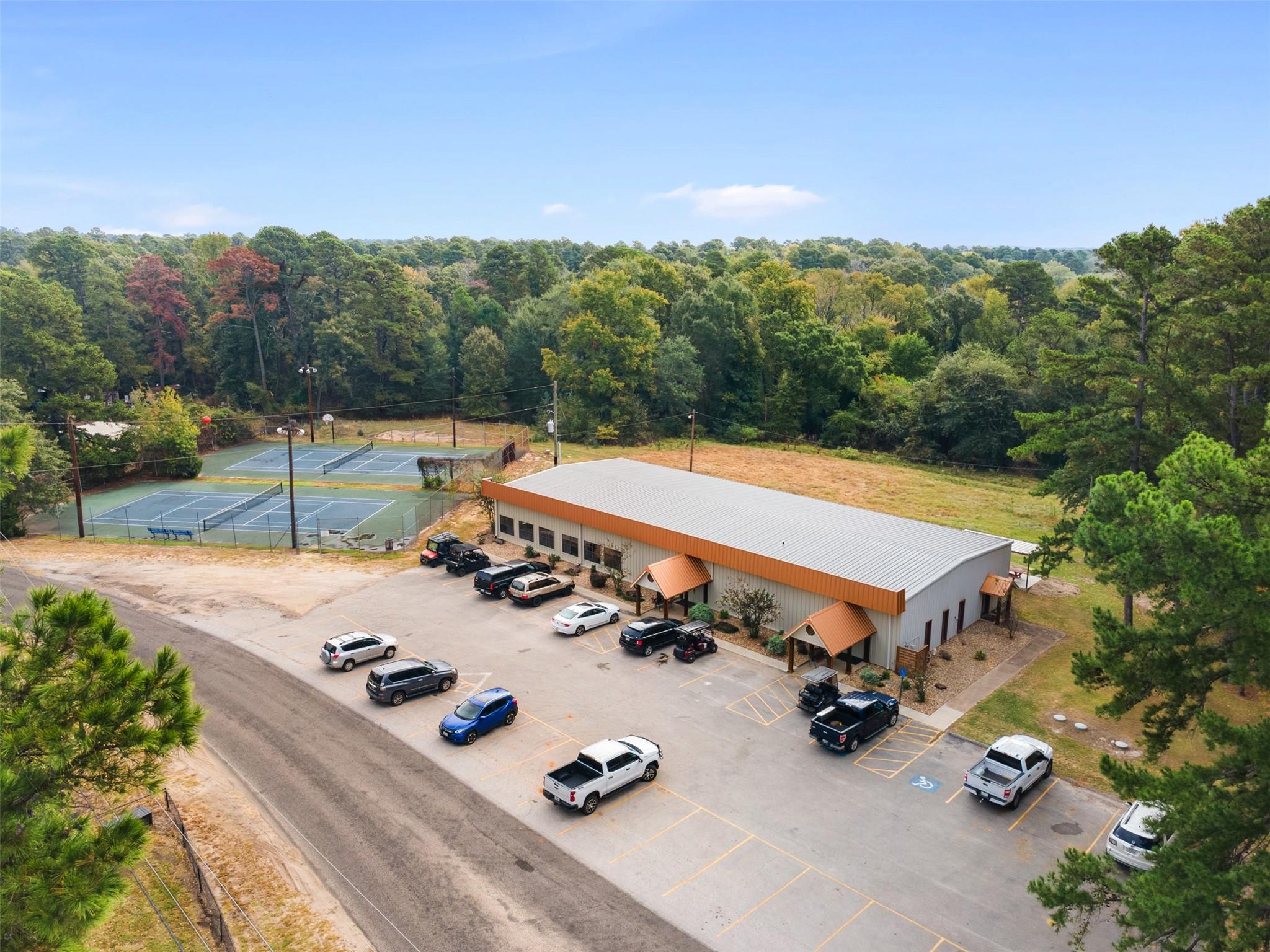 main property photo 35