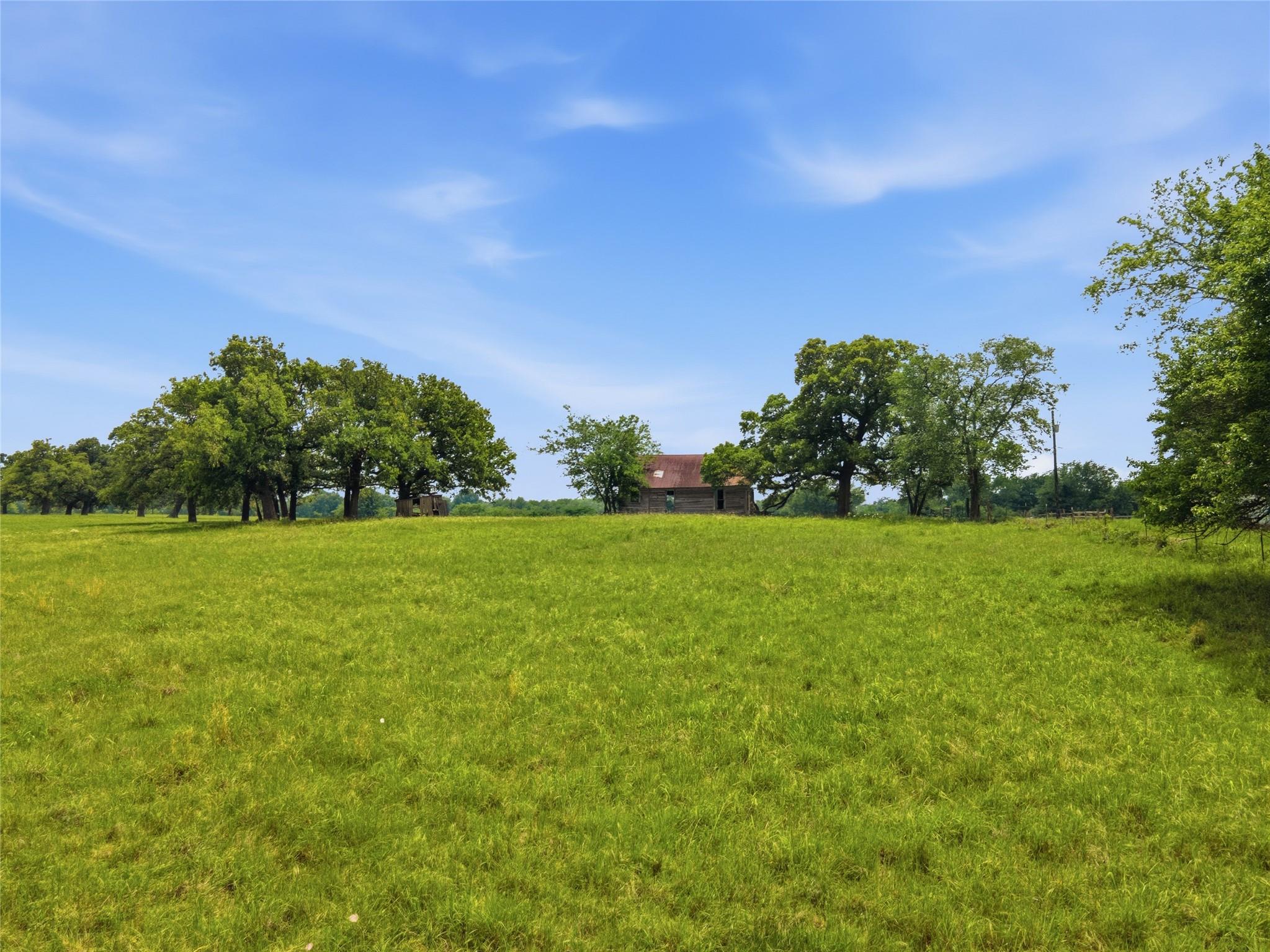 main property photo 16