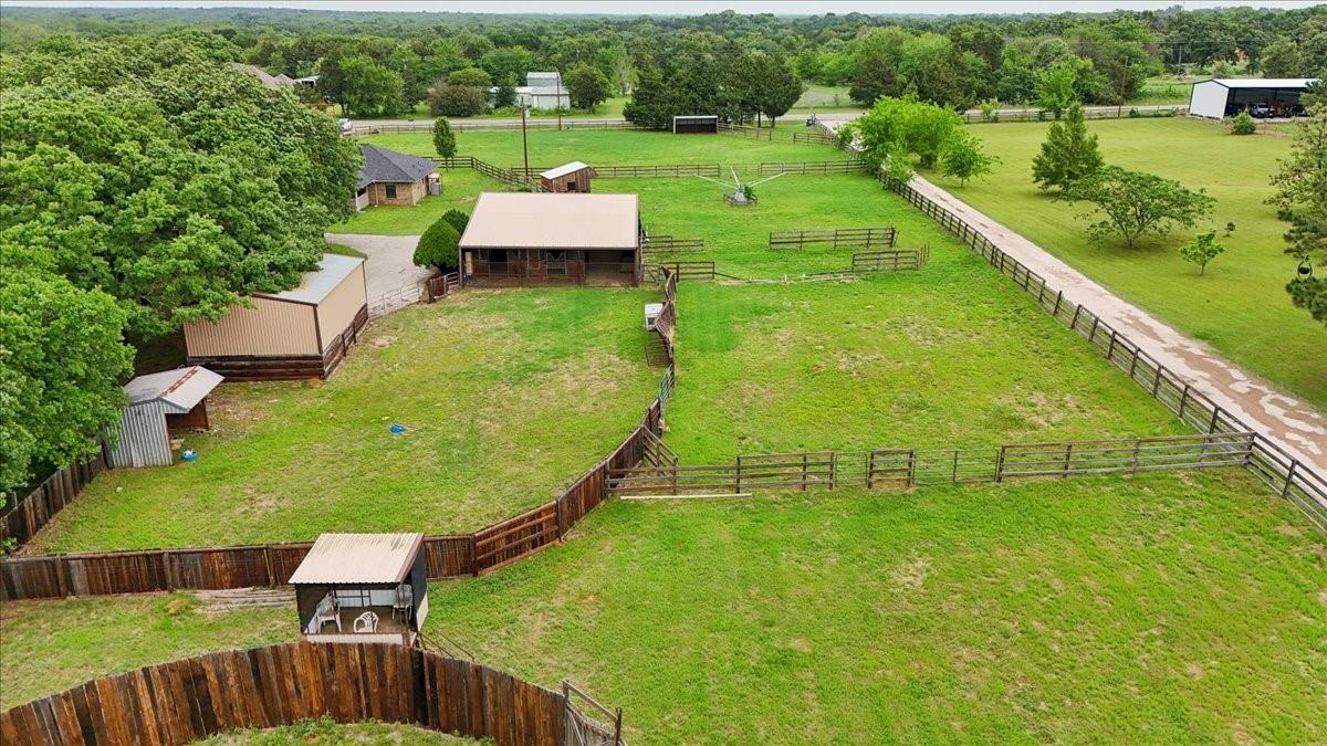 main property photo 36