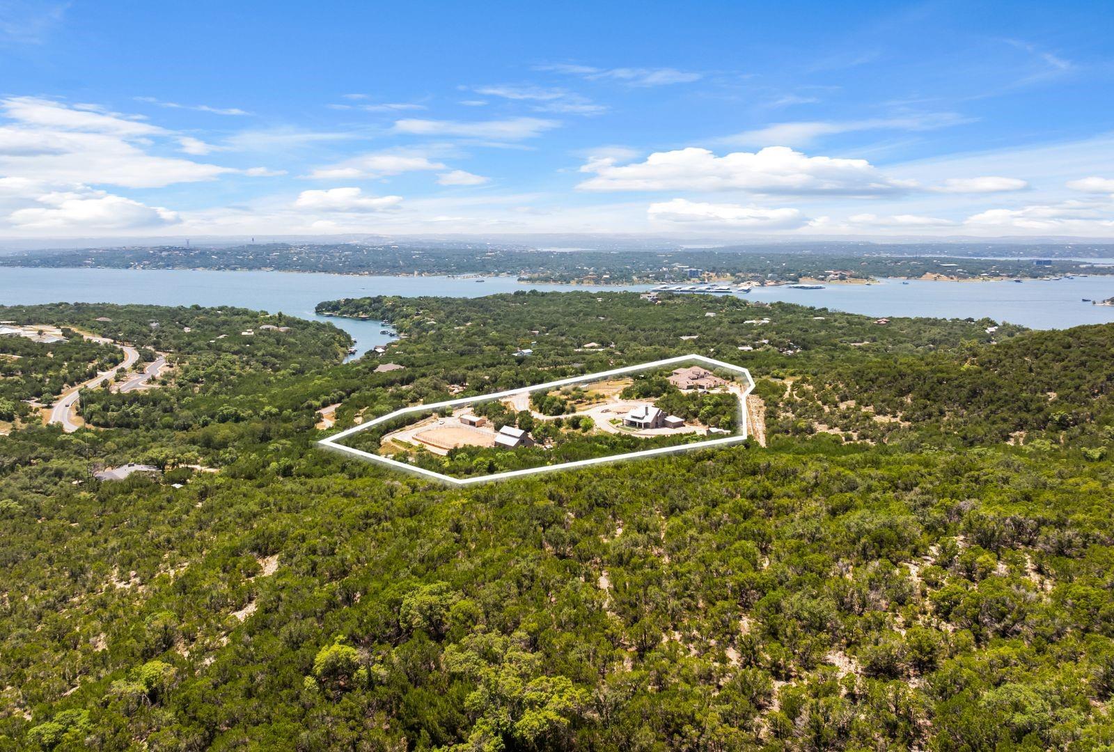 main property photo 30