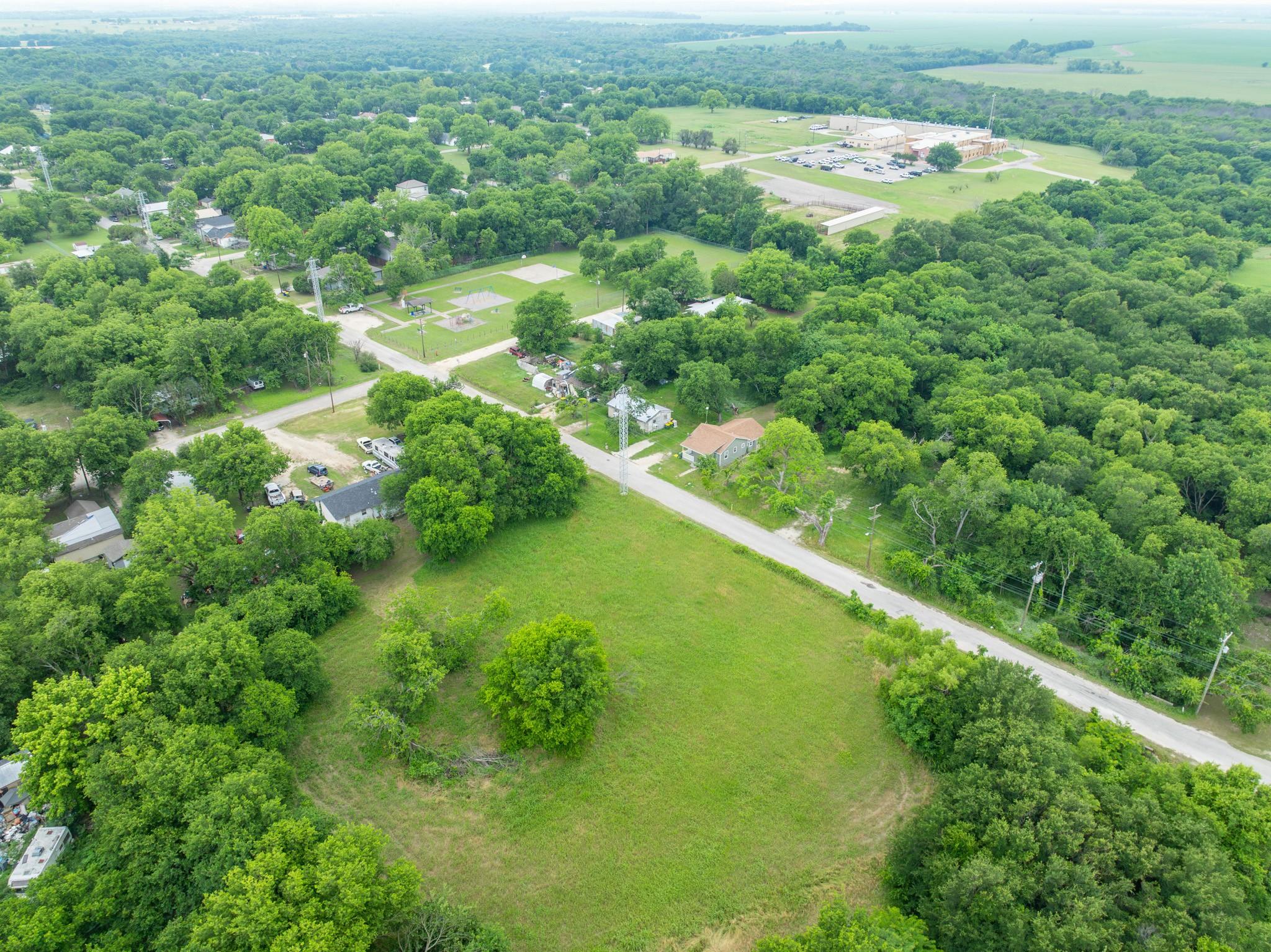 main property photo 21
