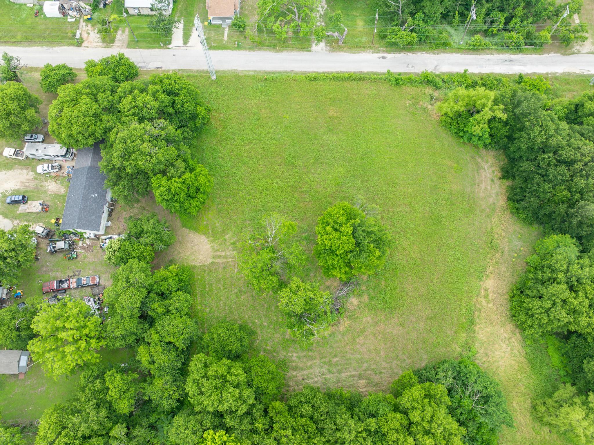 main property photo 22