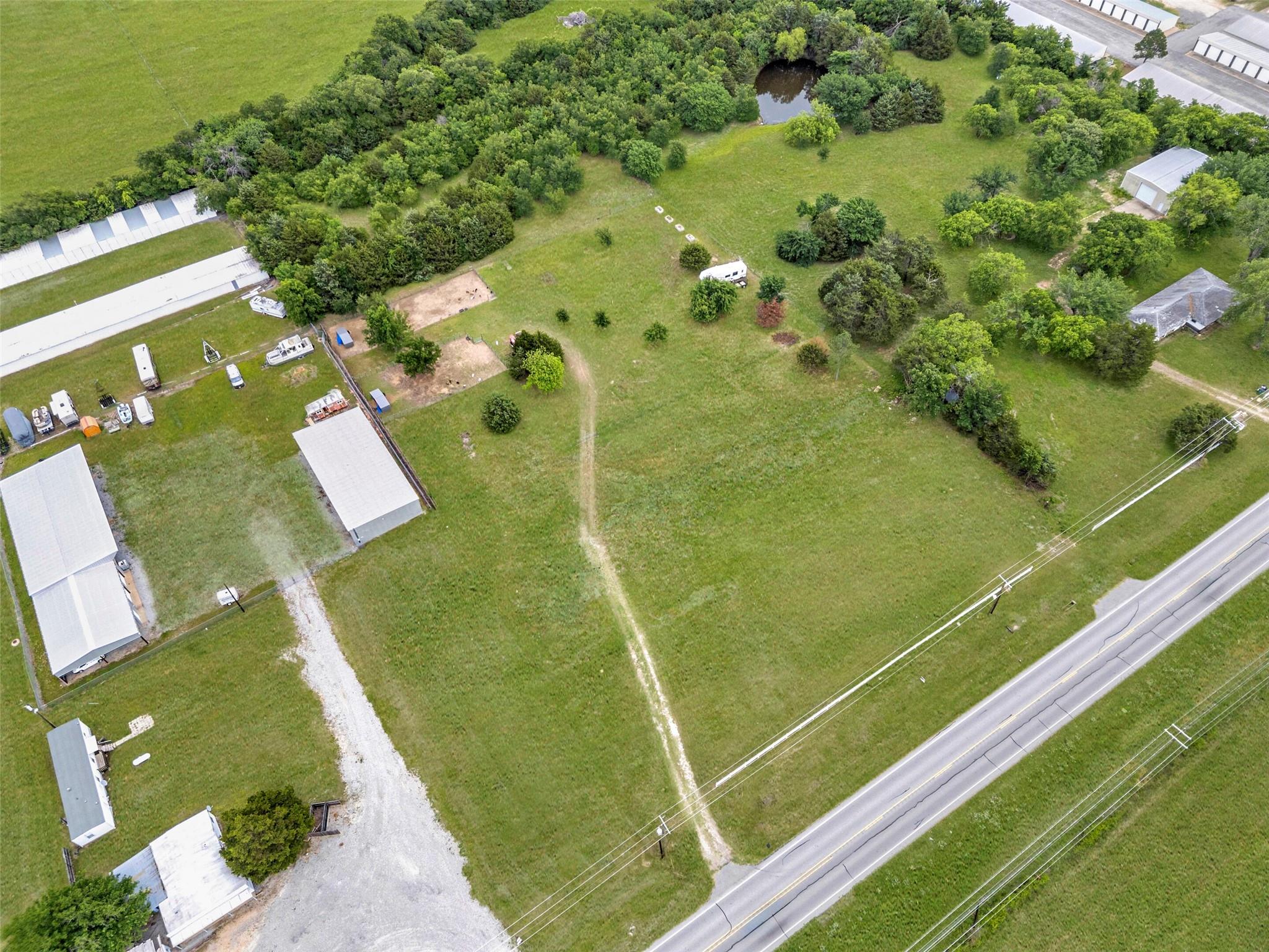 main property photo 15