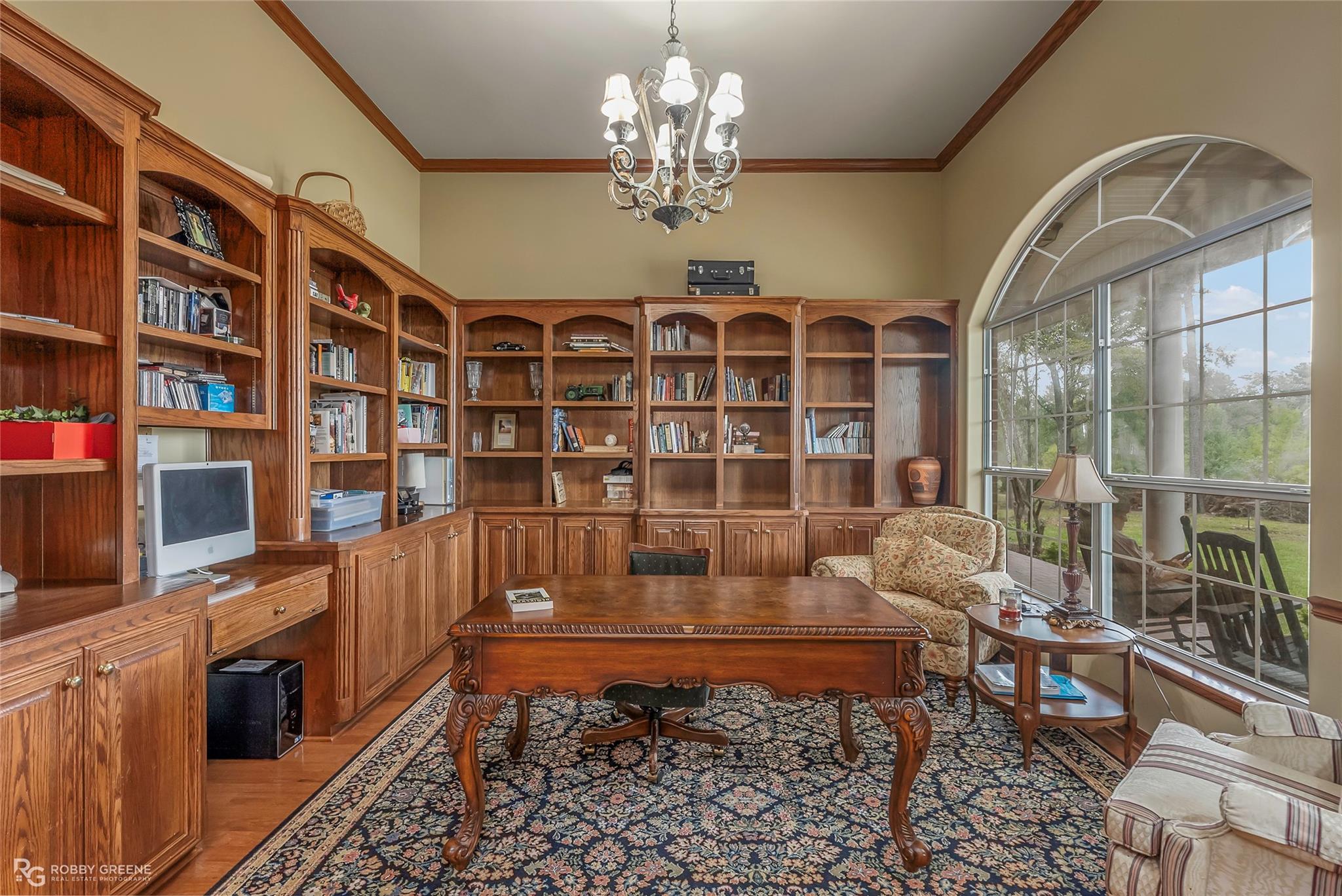 main property photo 10