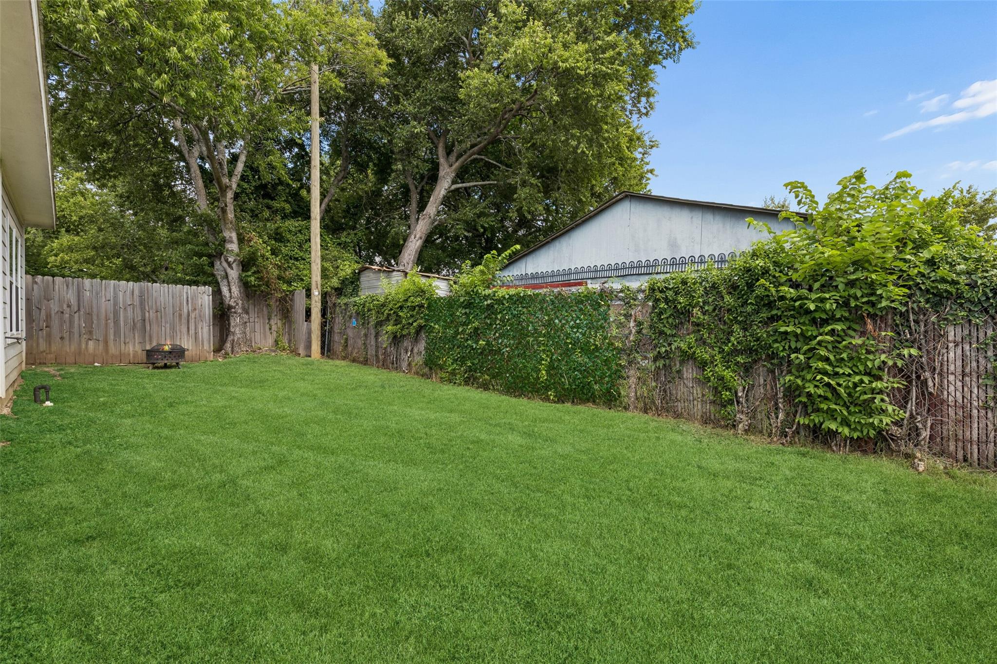 main property photo 26