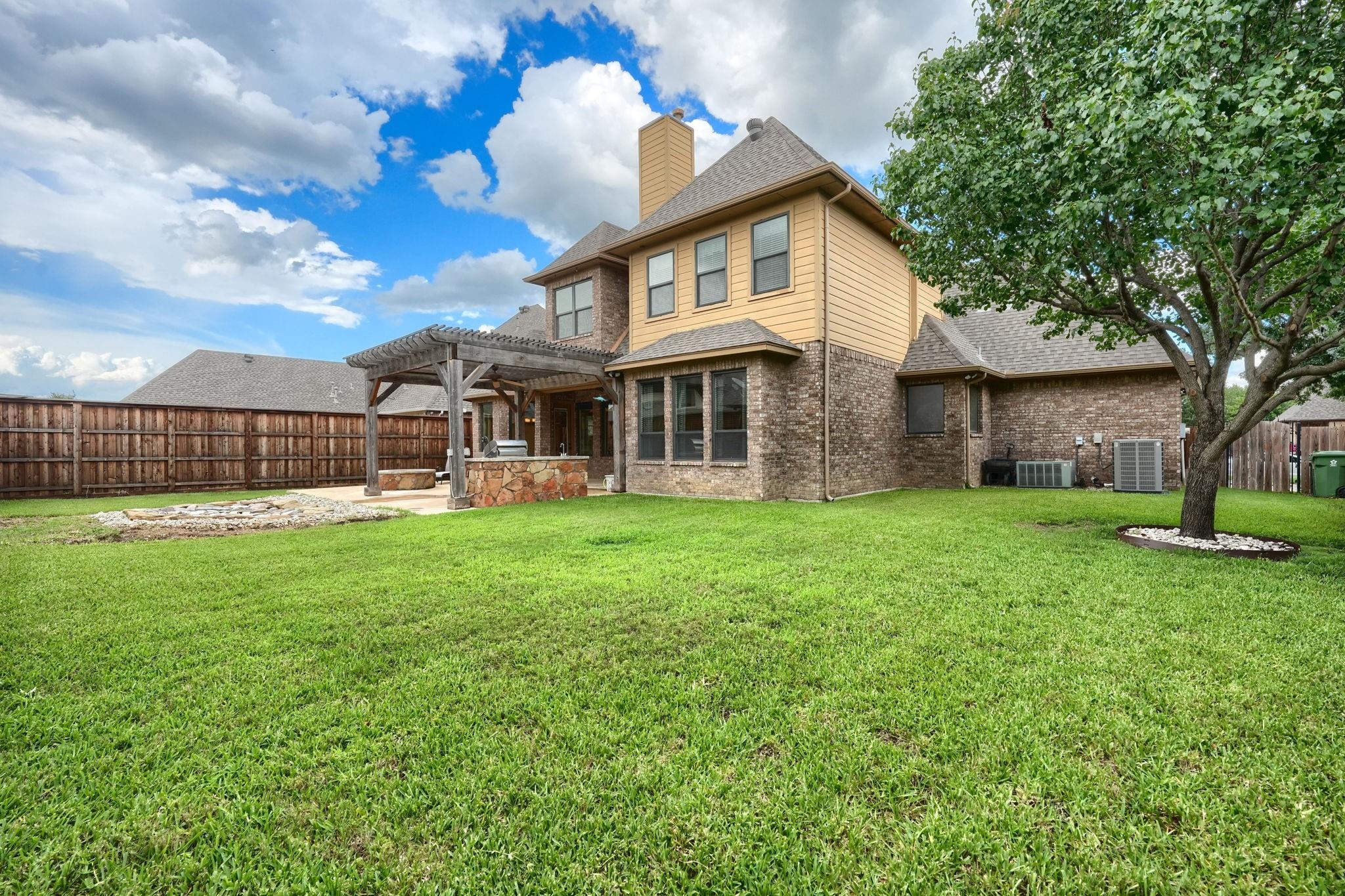 main property photo 39