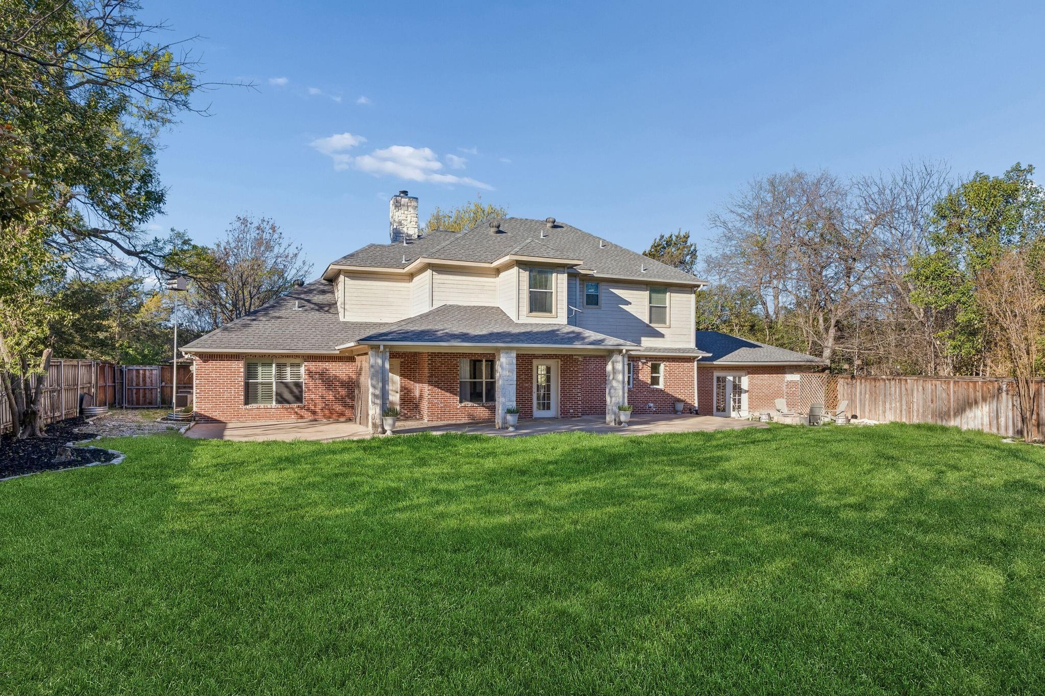 main property photo 3