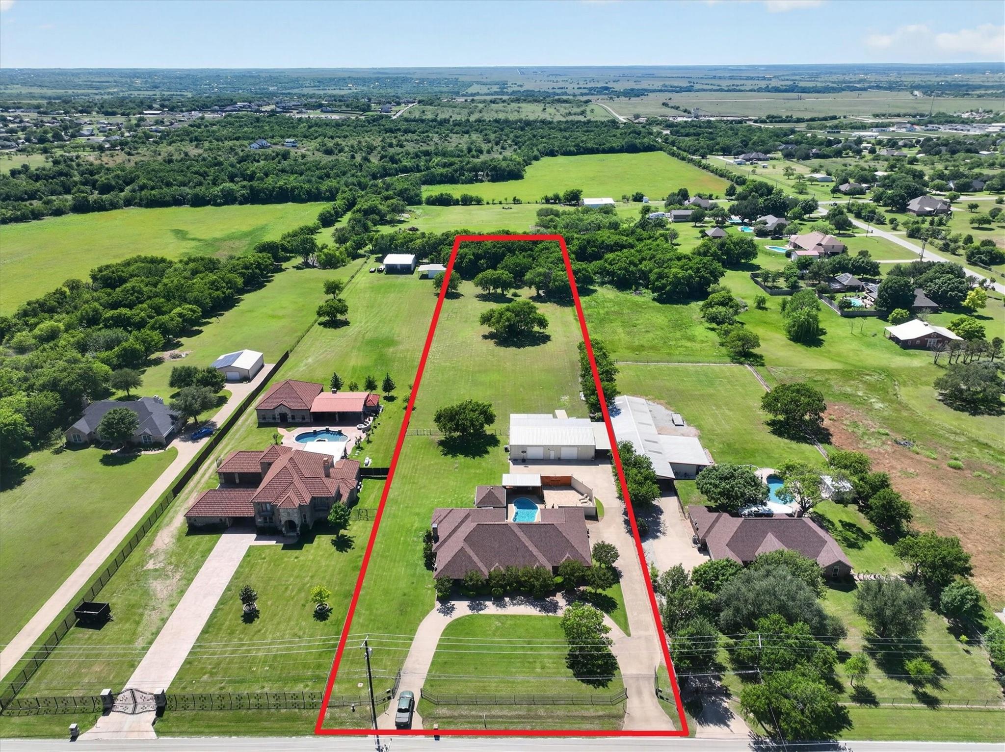 main property photo 1