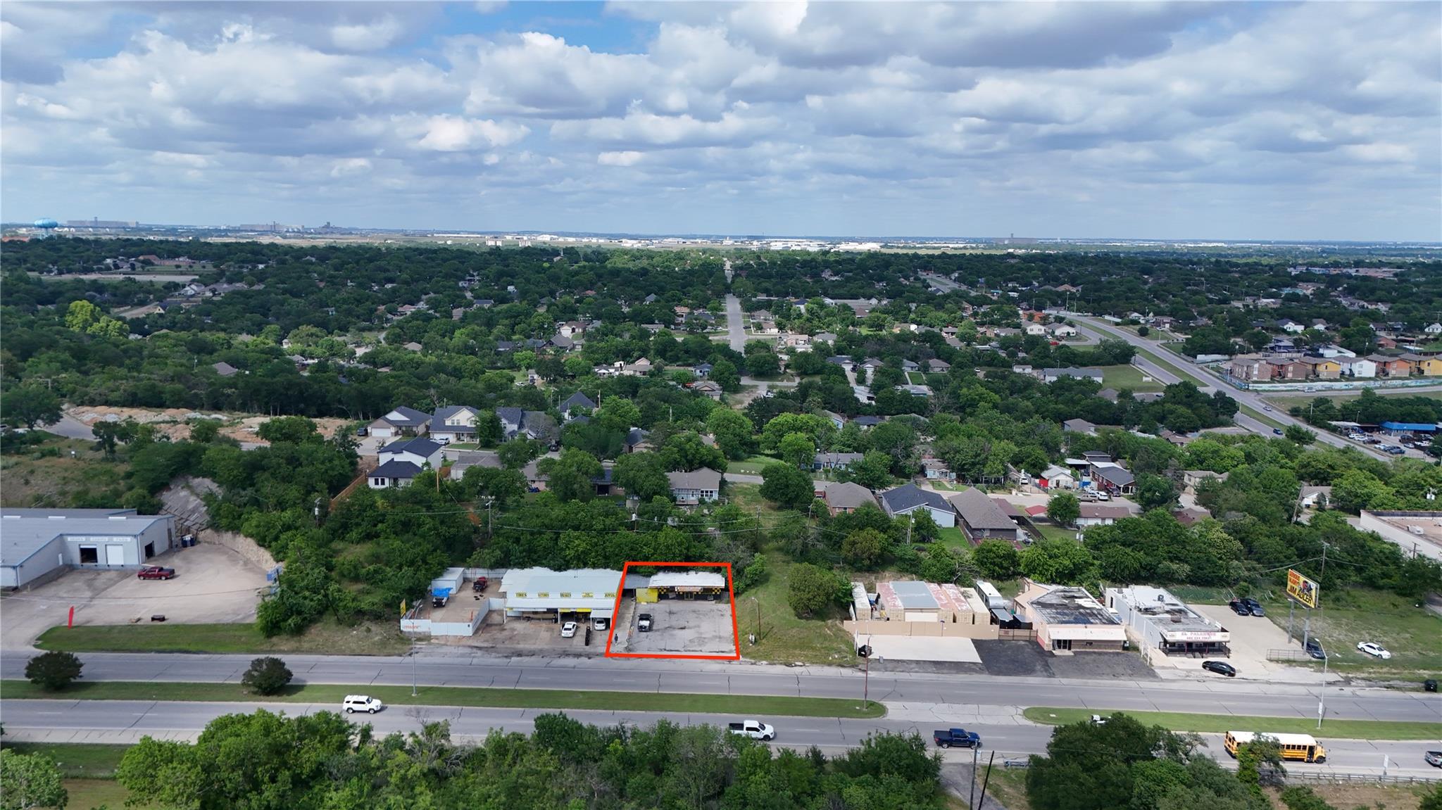 main property photo 4