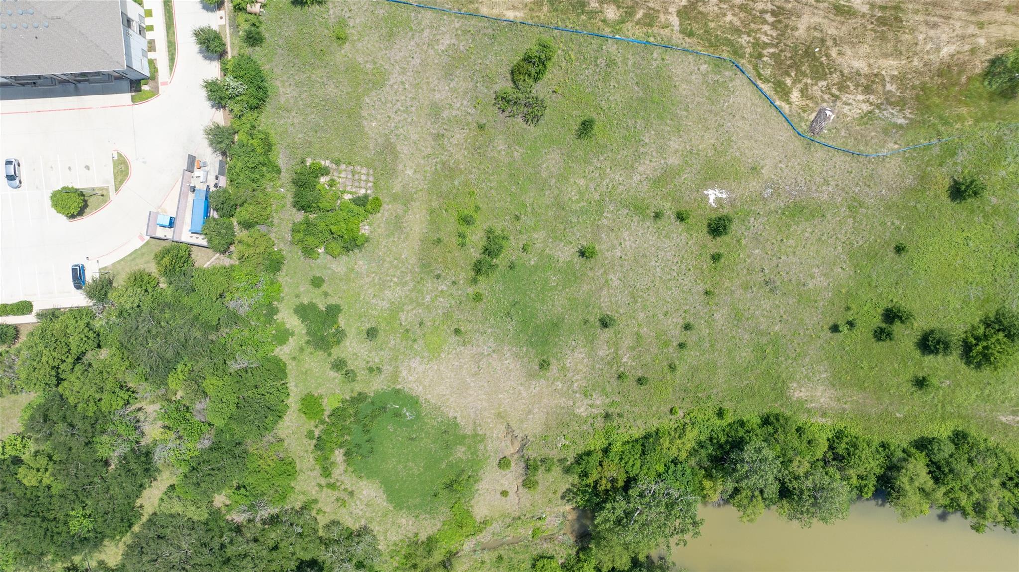main property photo 20