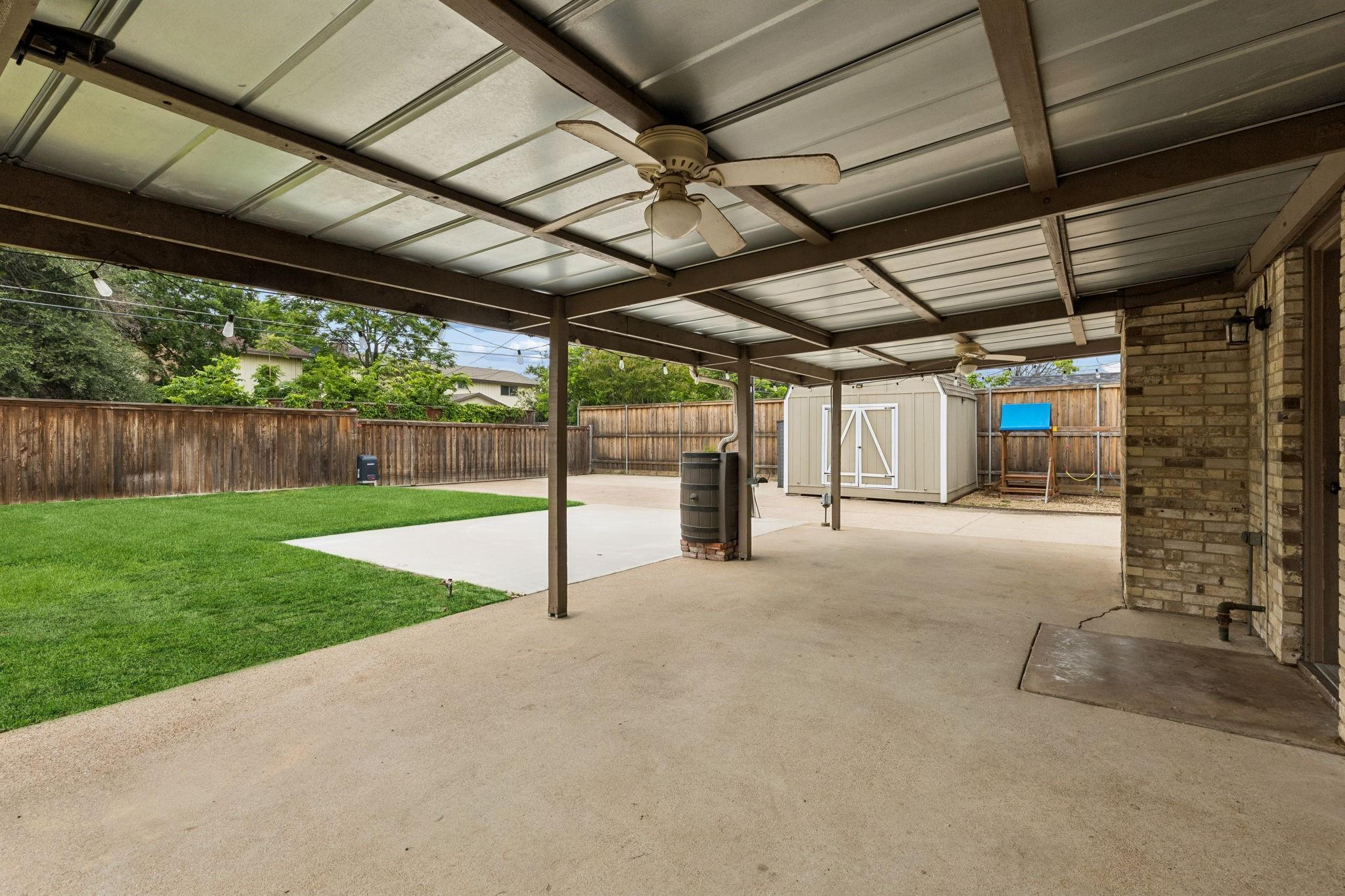 main property photo 28