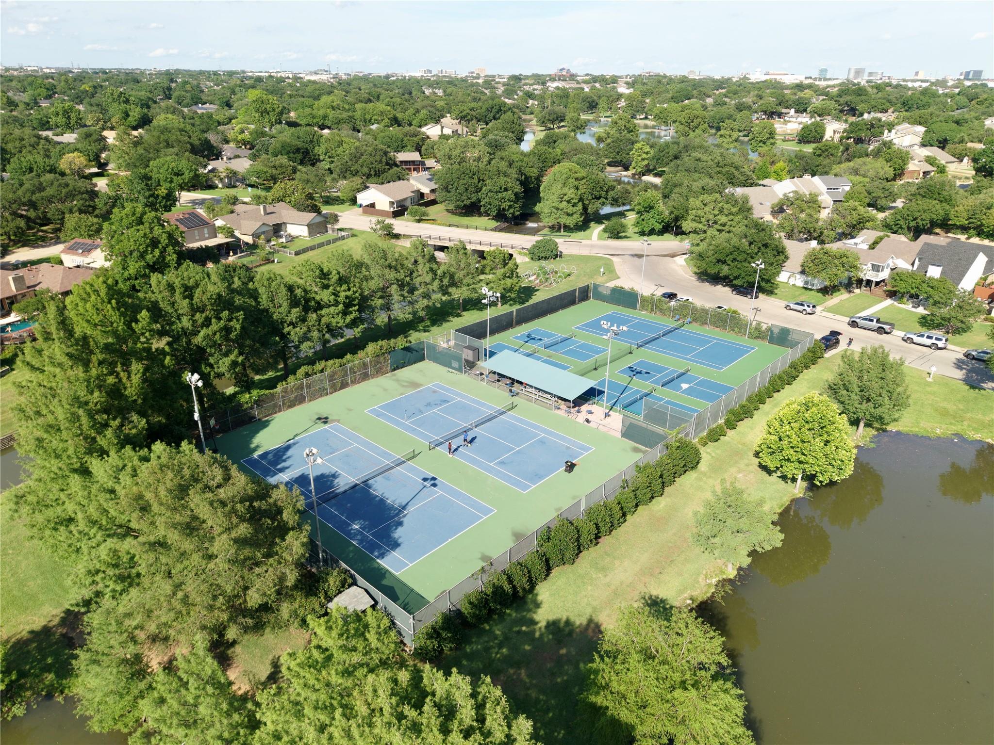 main property photo 30