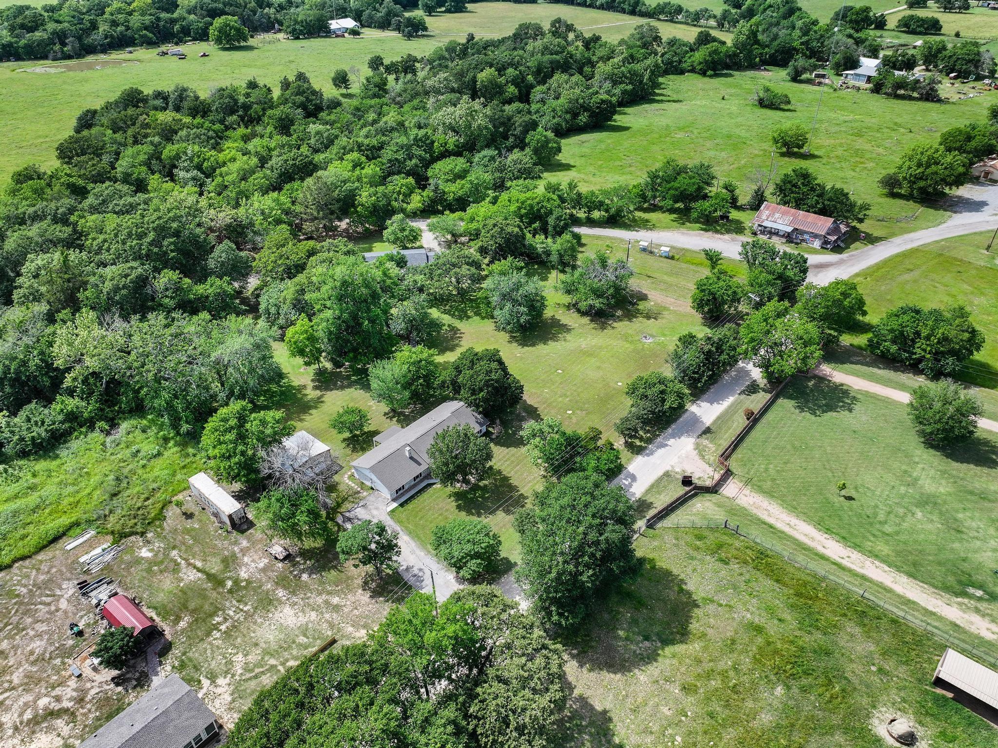 main property photo 37