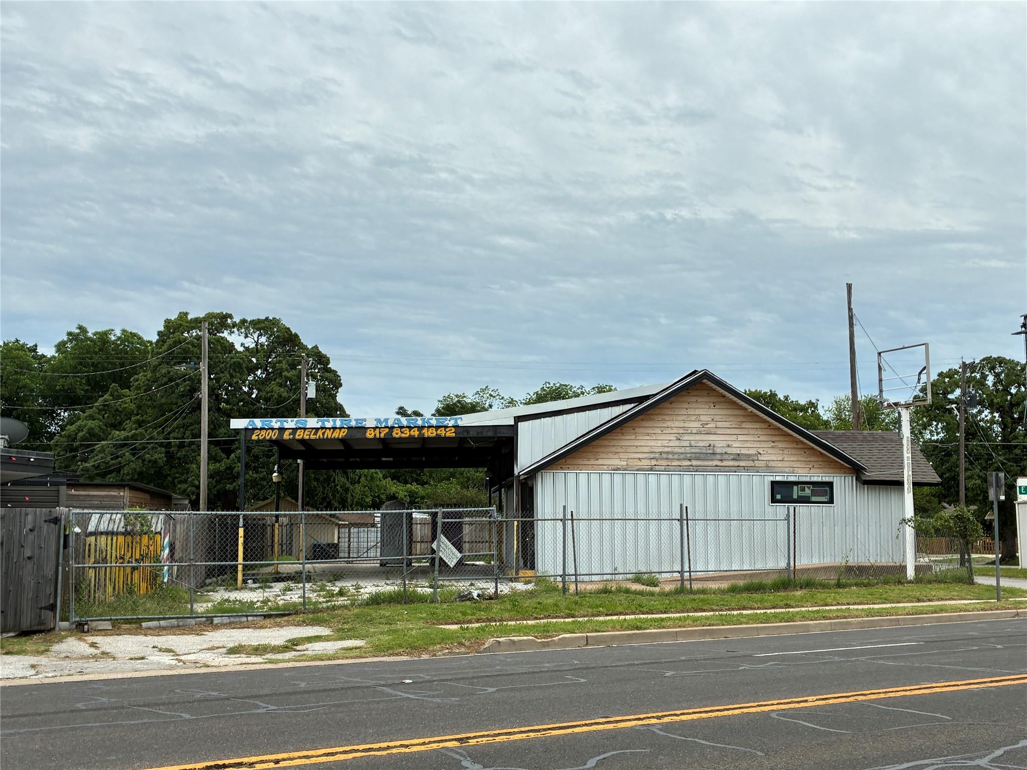 main property photo 3