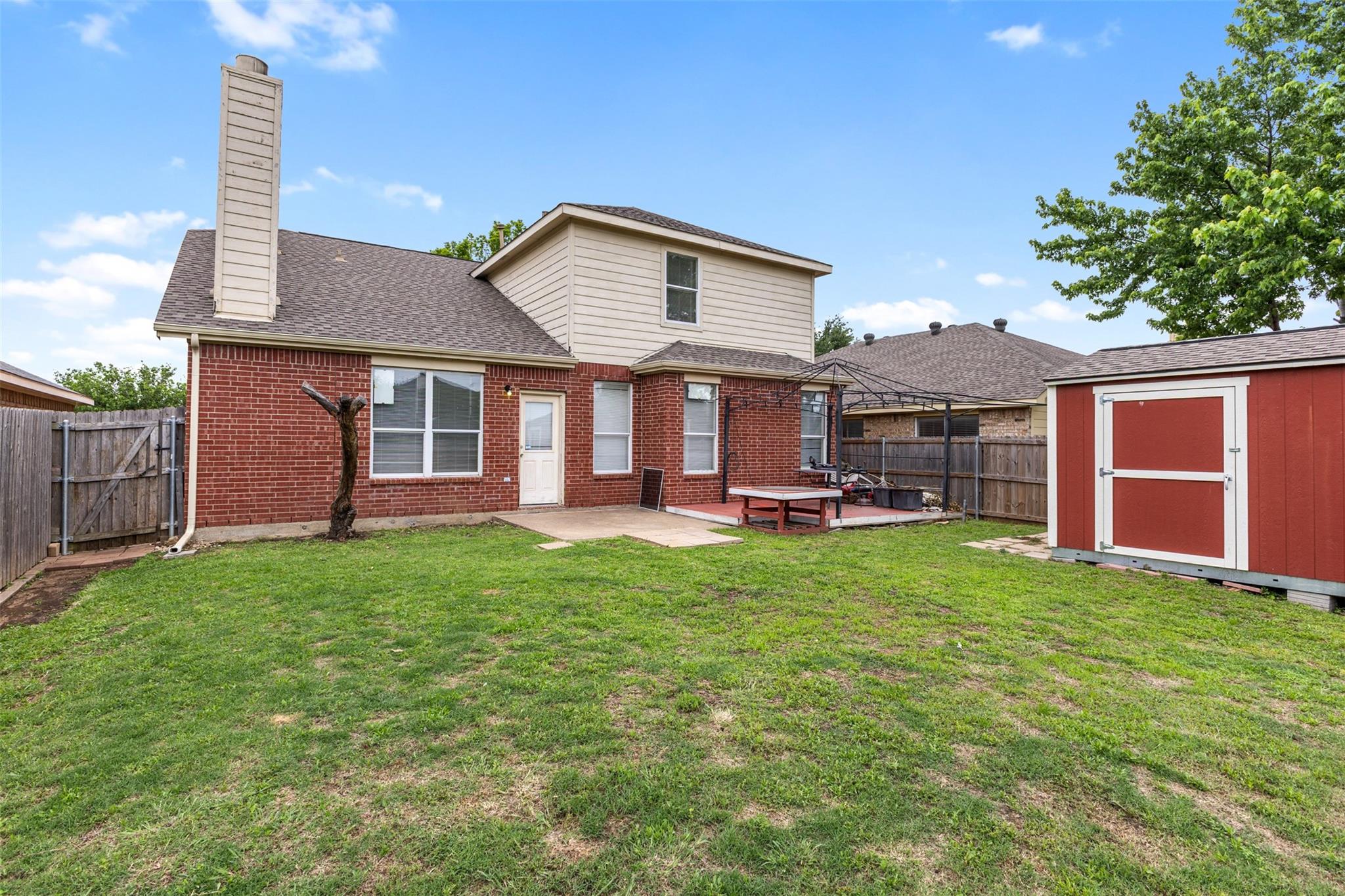 main property photo 27