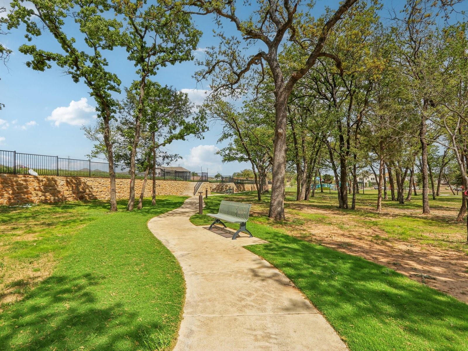 main property photo 9