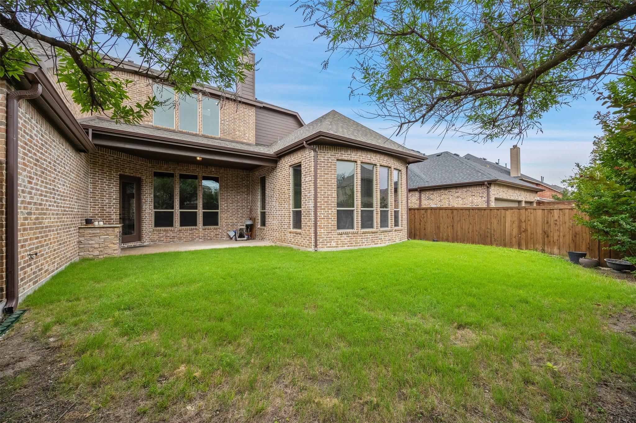 main property photo 38