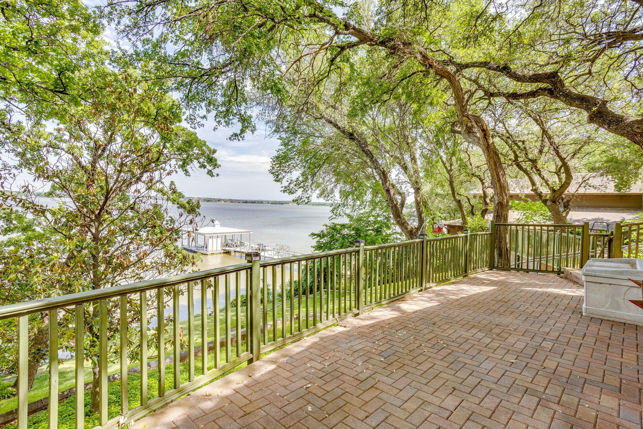 main property photo 35