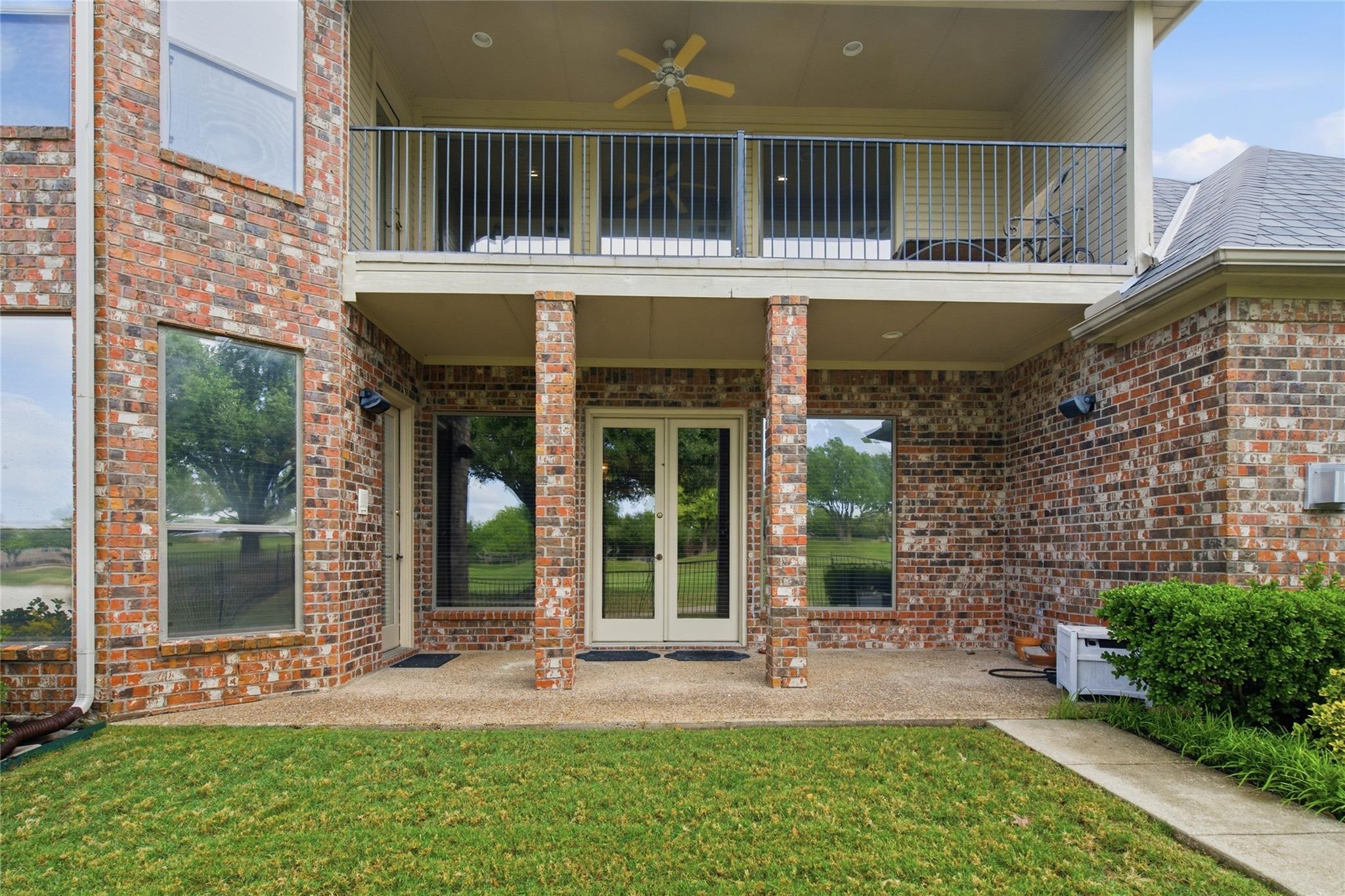 main property photo 30