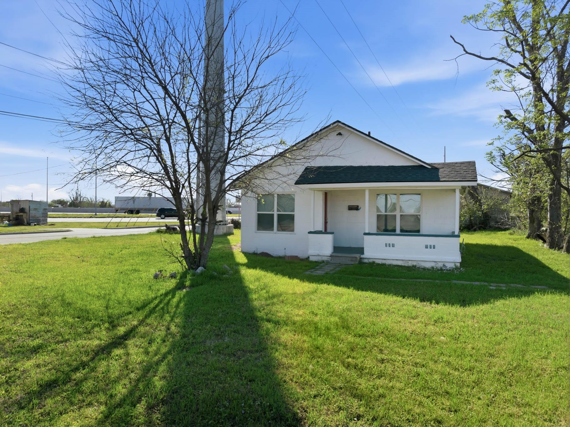 main property photo 2