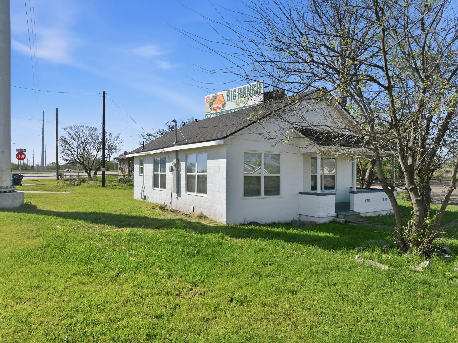main property photo 3
