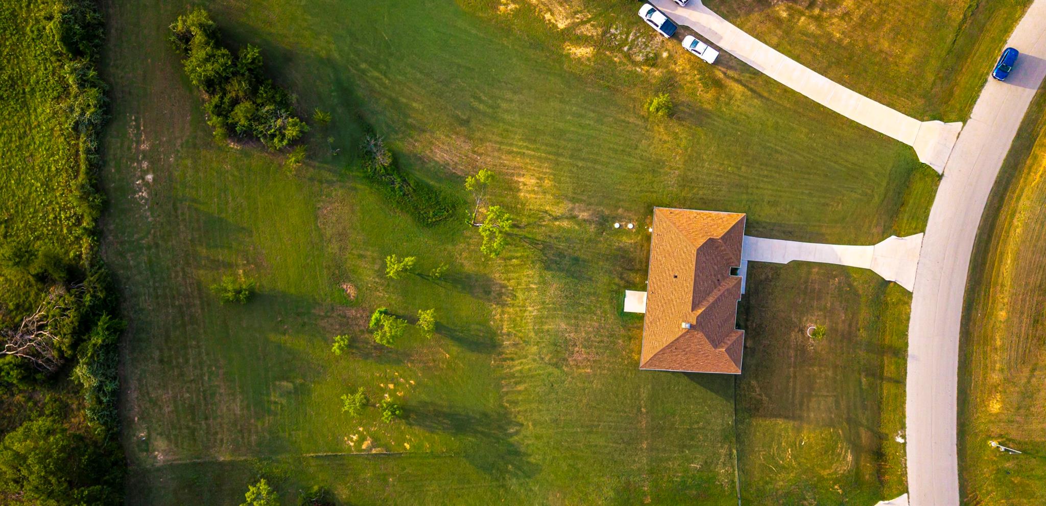 main property photo 19