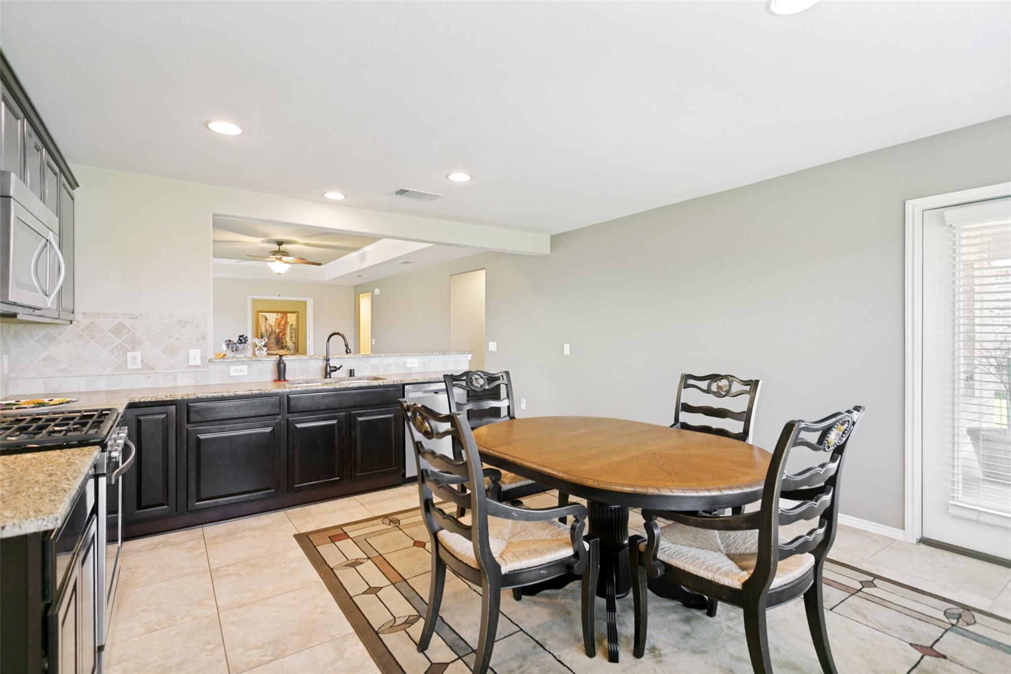 property viewer photo 11