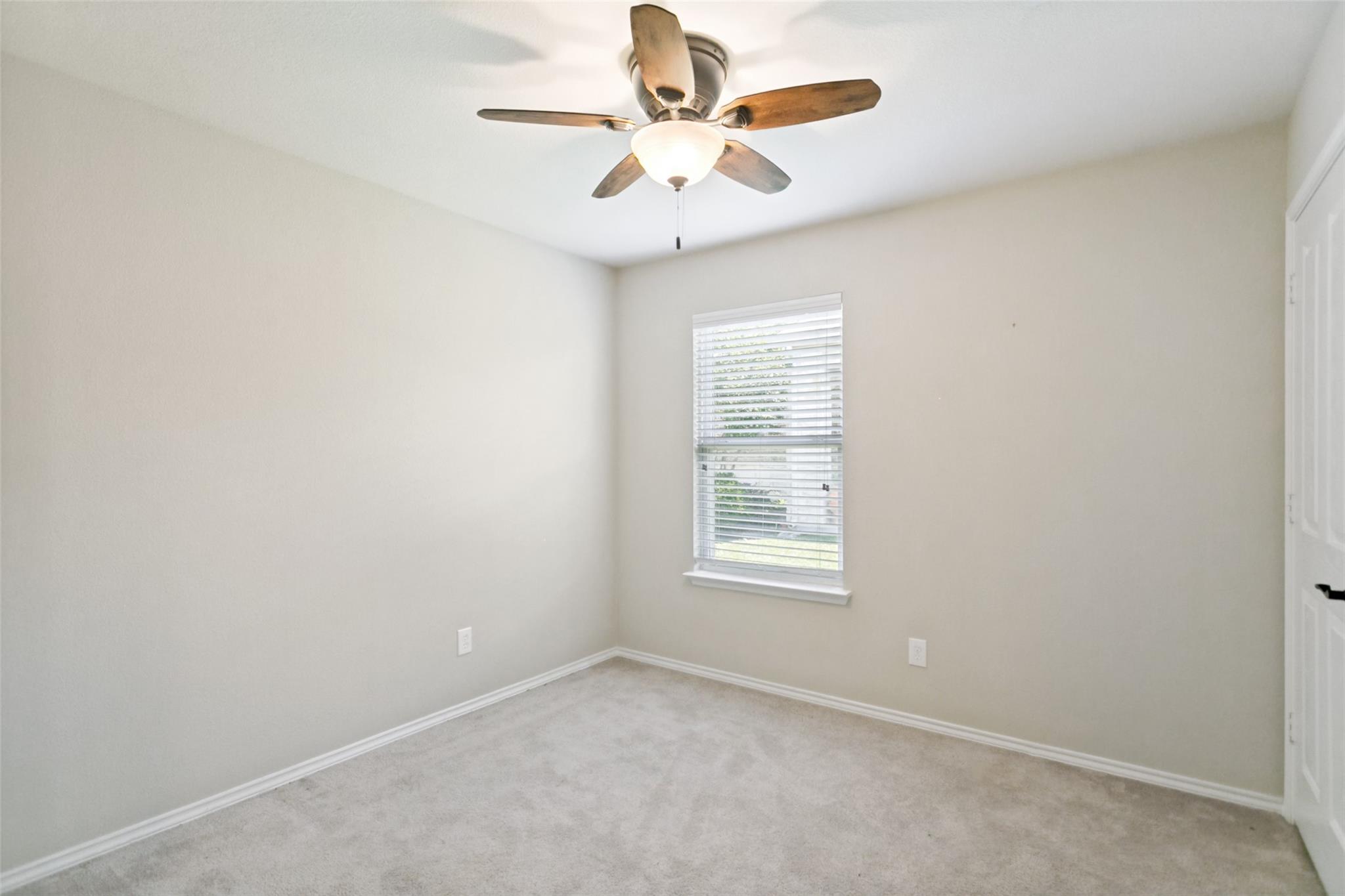 property viewer photo 17