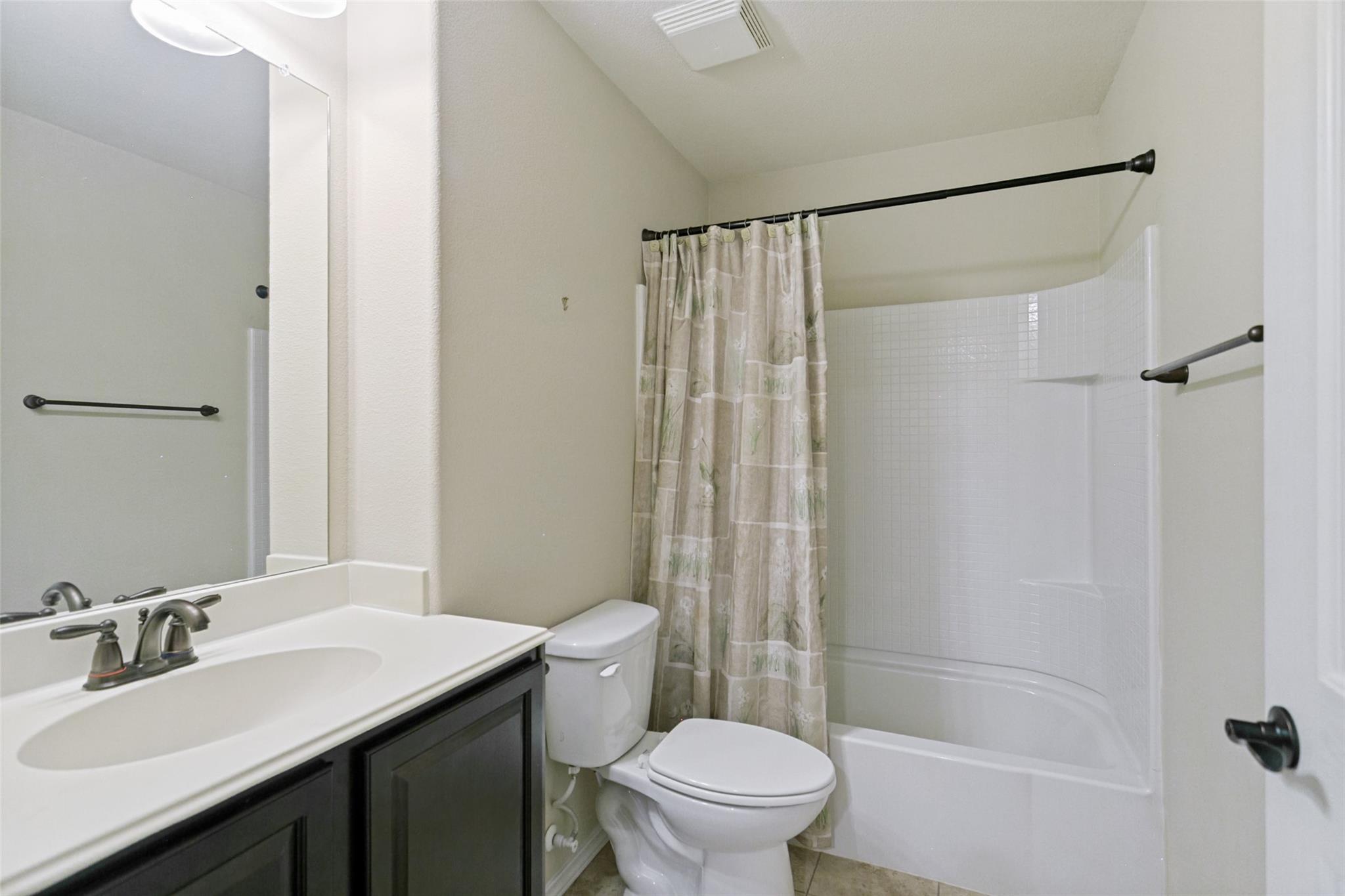 property viewer photo 18