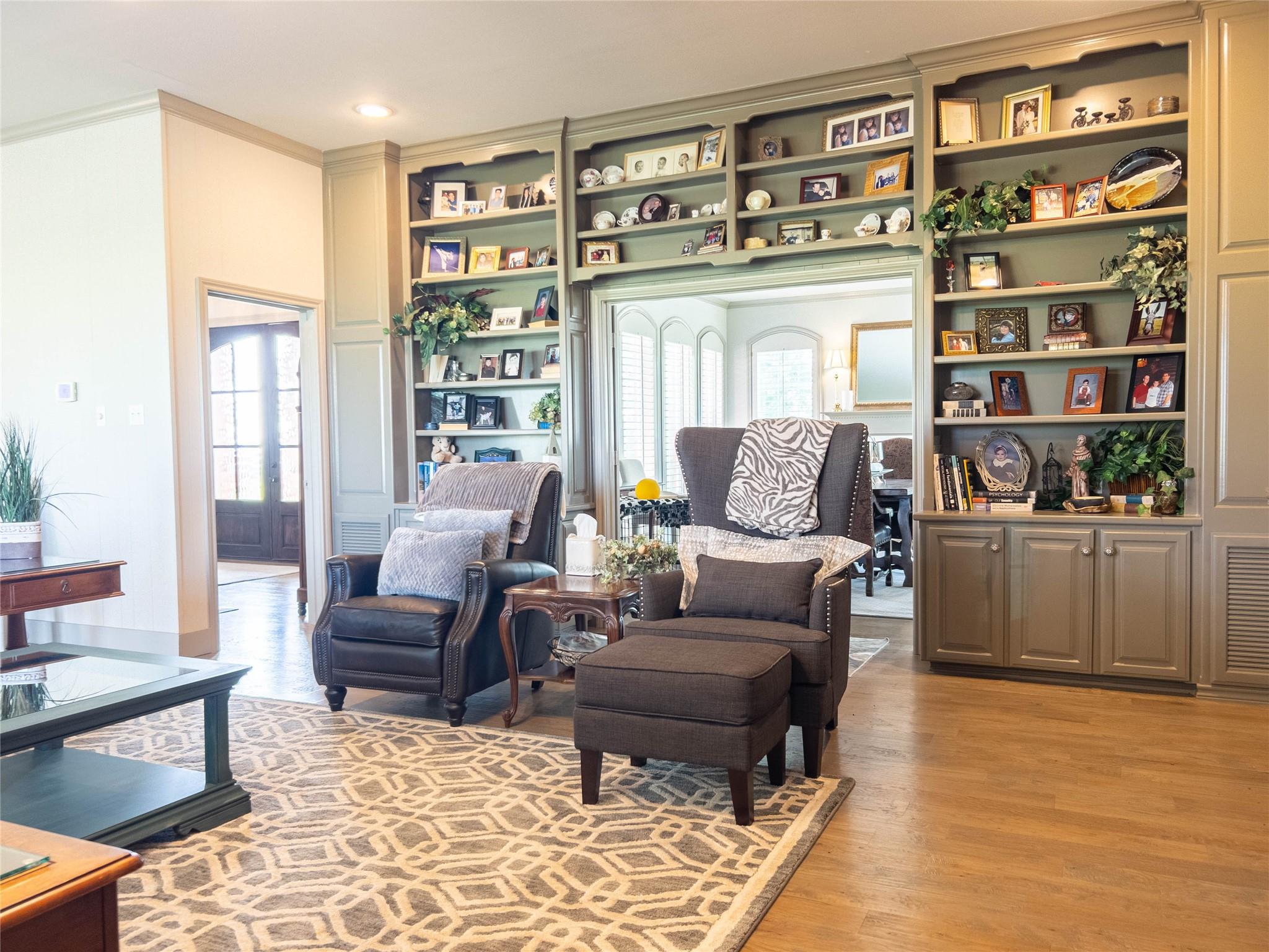 main property photo 15