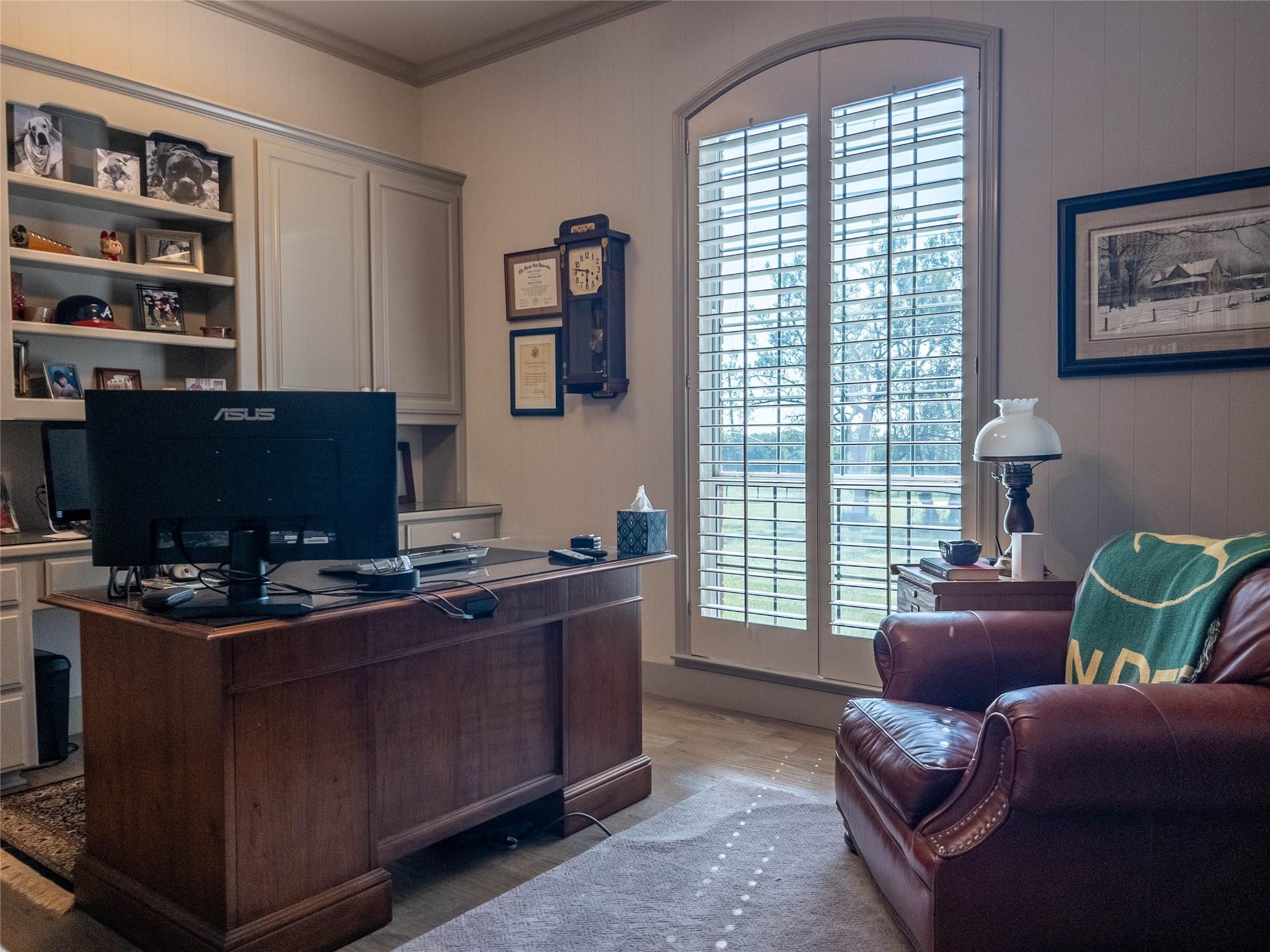main property photo 22