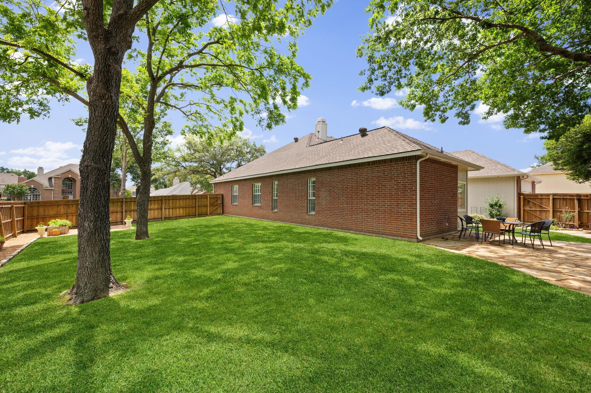 main property photo 31