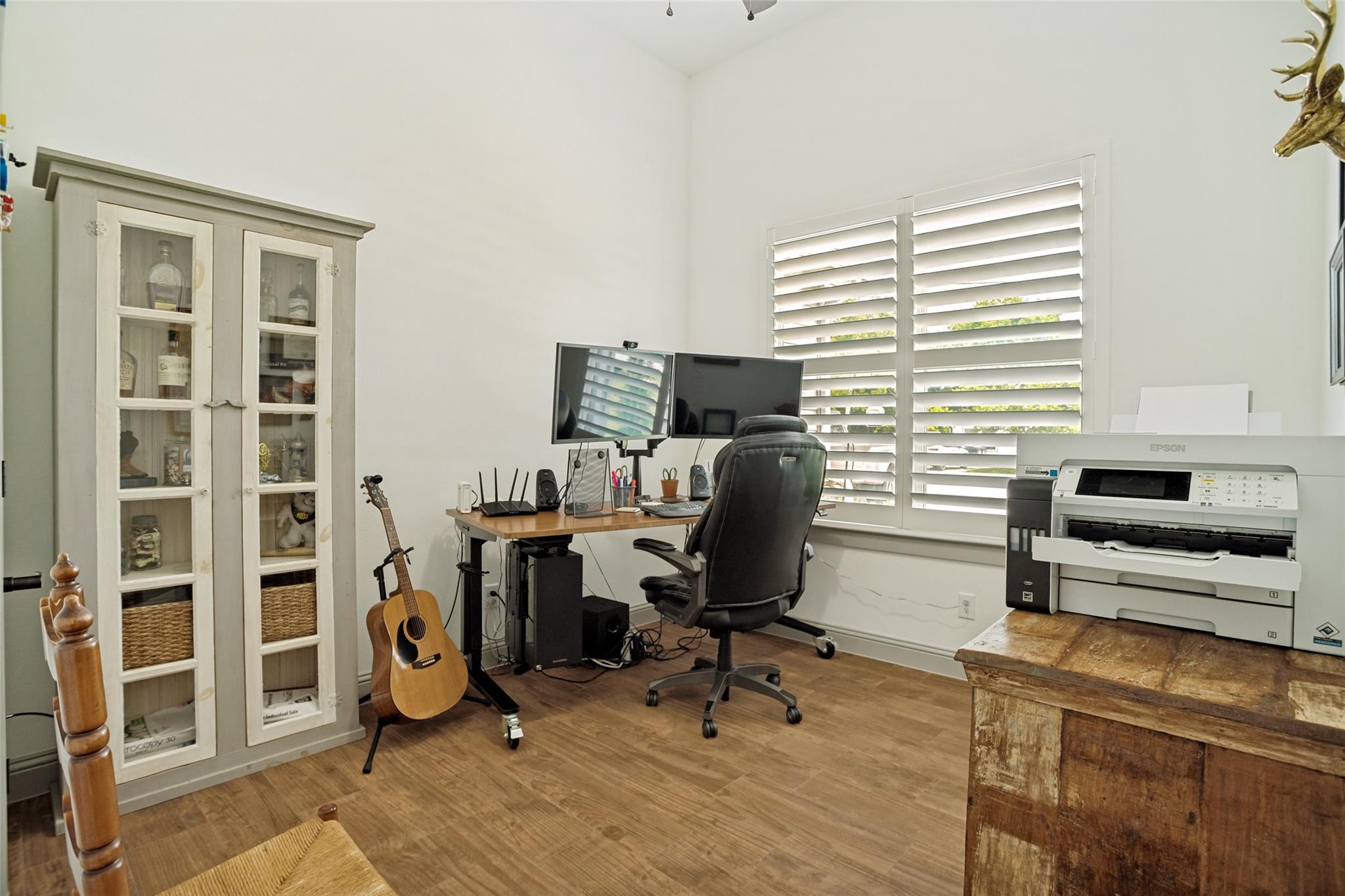 property viewer photo 20
