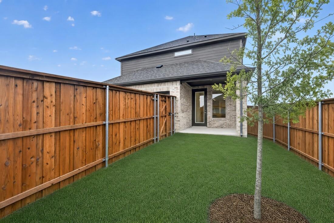 main property photo 27
