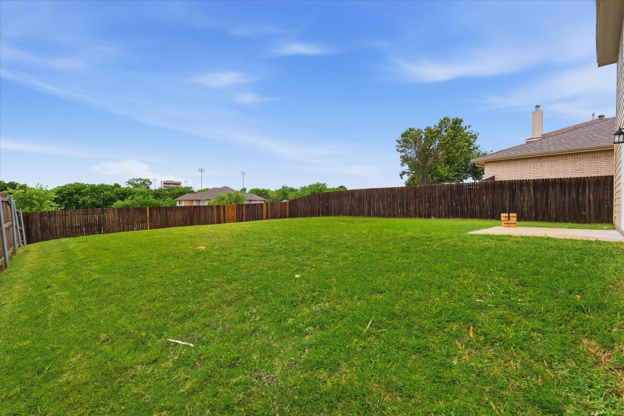 main property photo 34