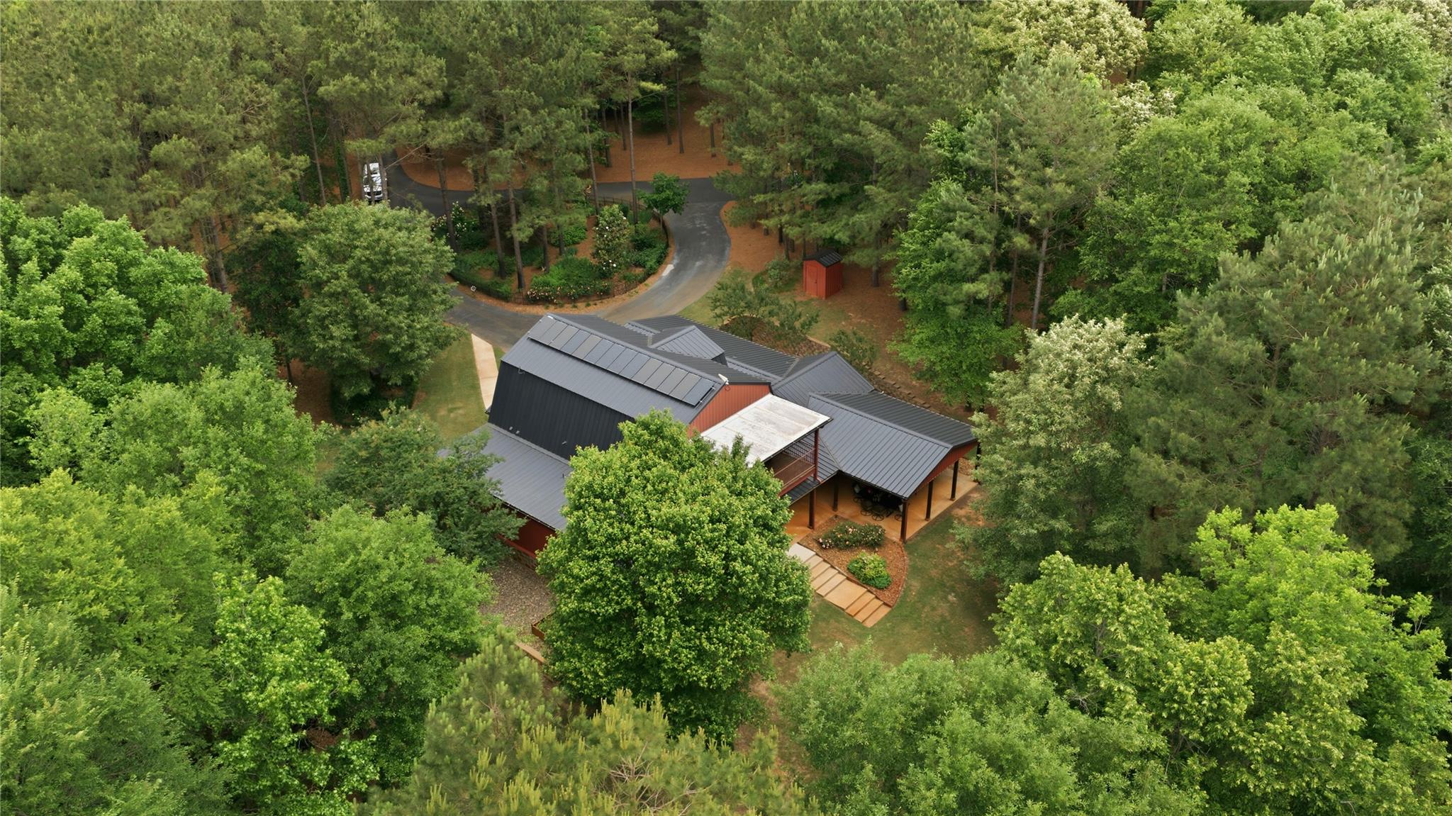 main property photo 38