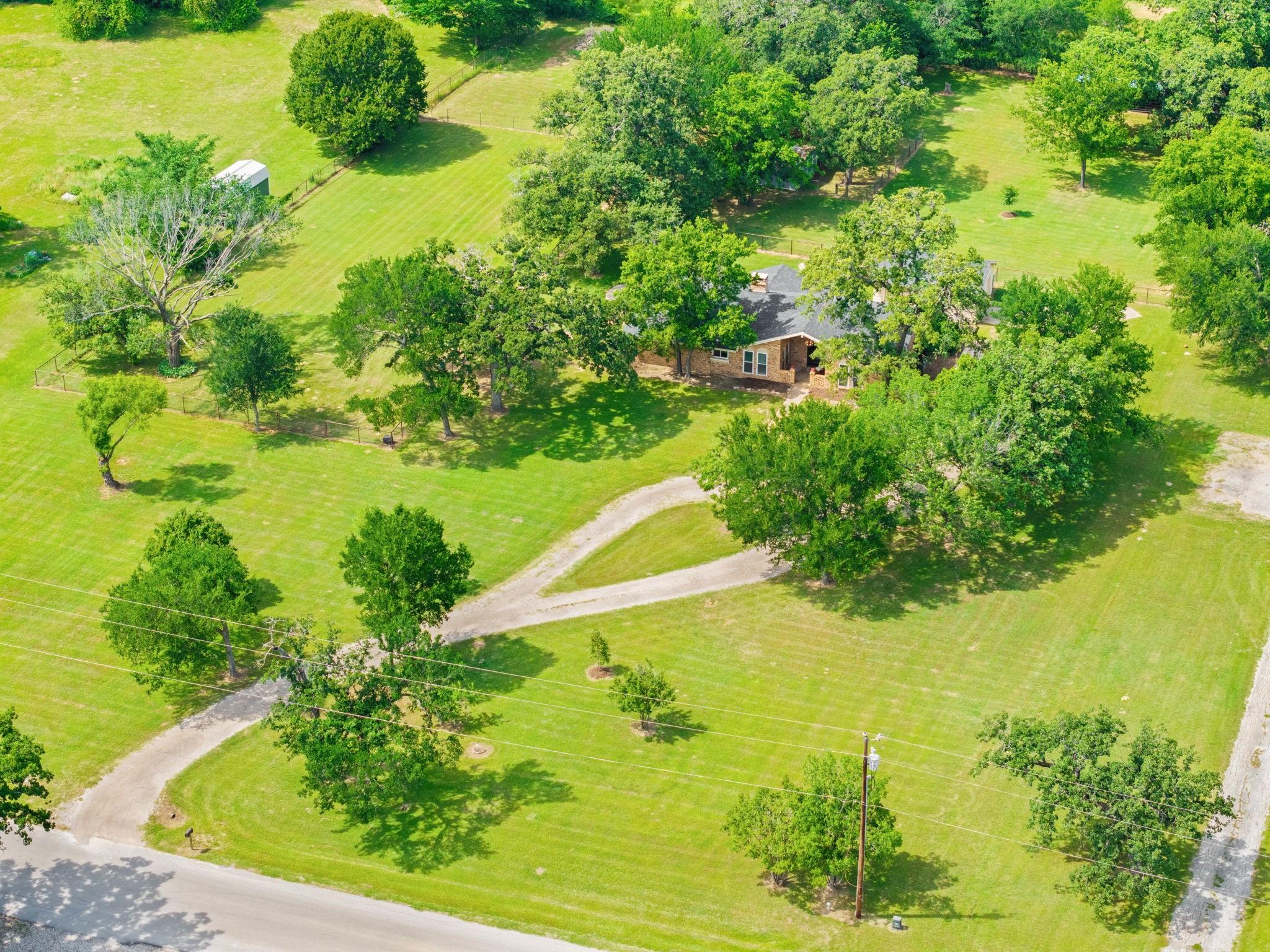 main property photo 27