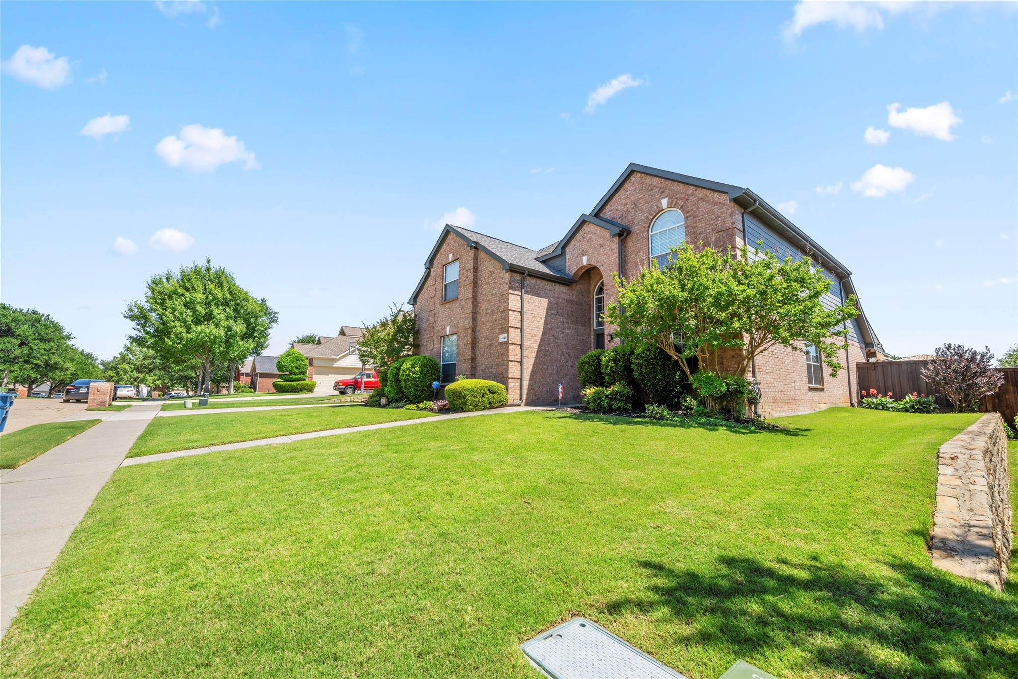 main property photo 3