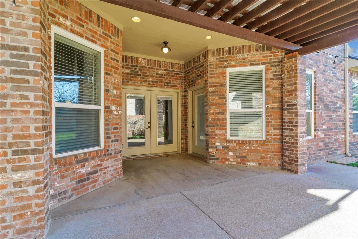 main property photo 36