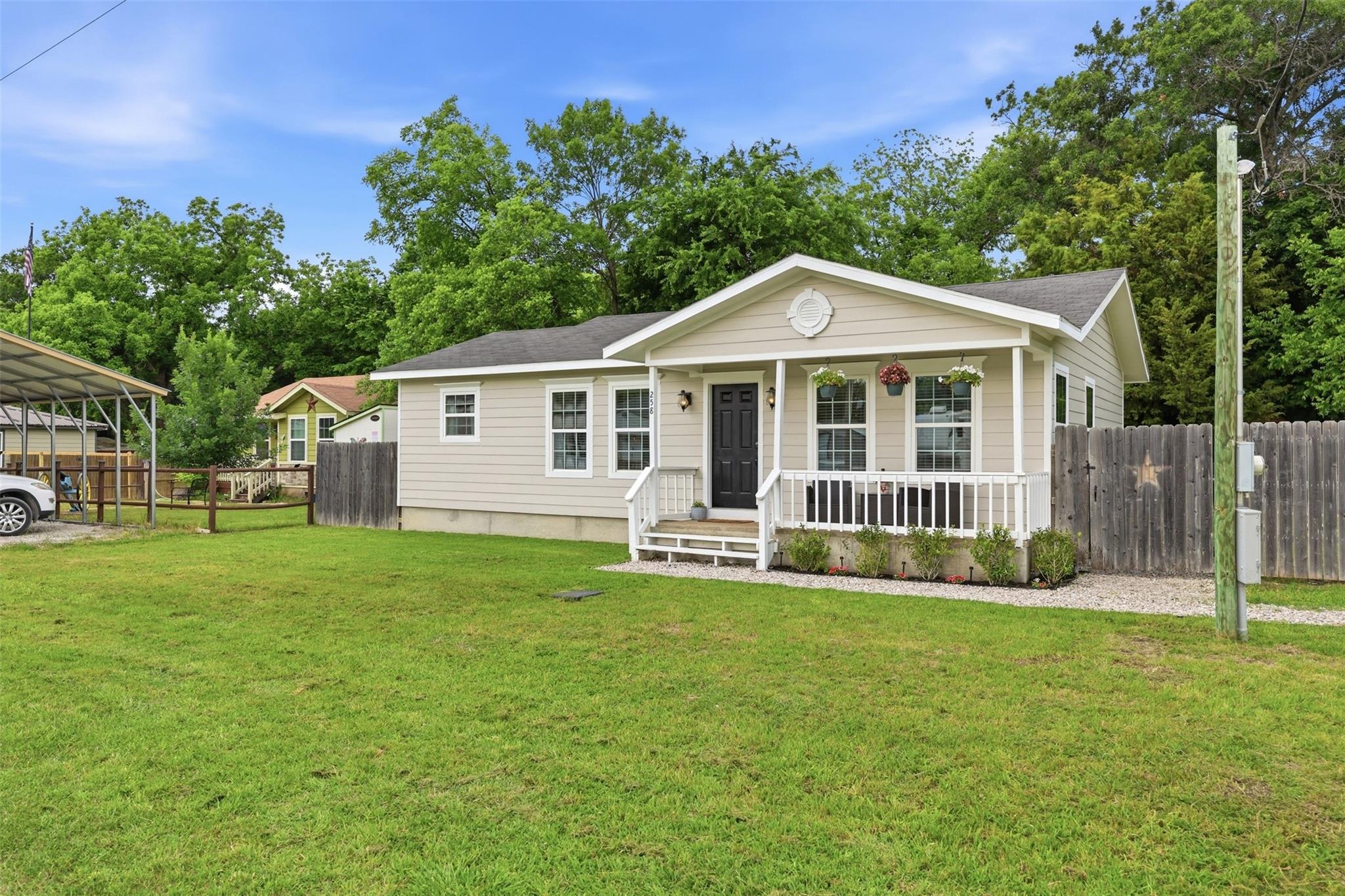 main property photo 21