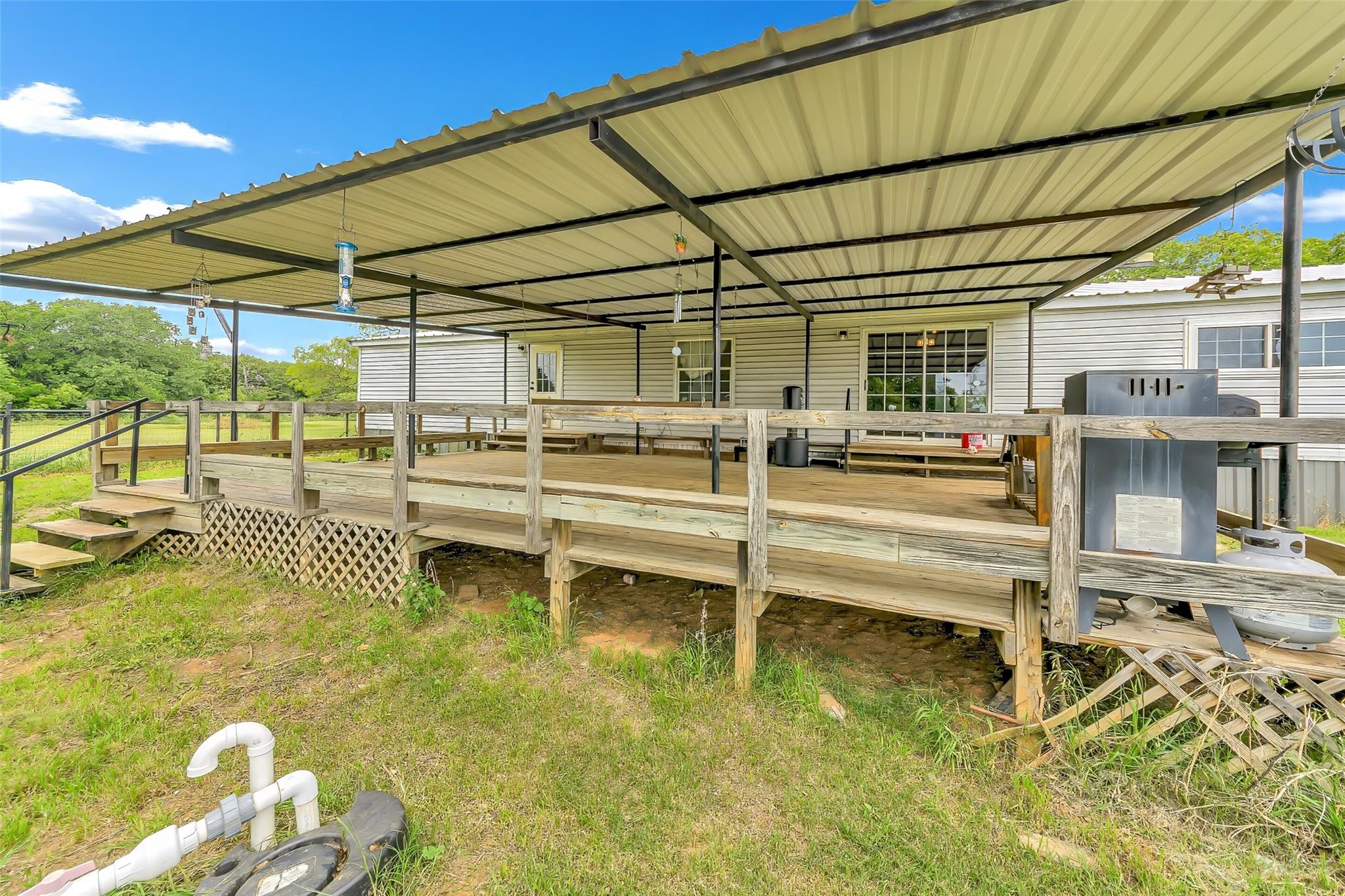 main property photo 31
