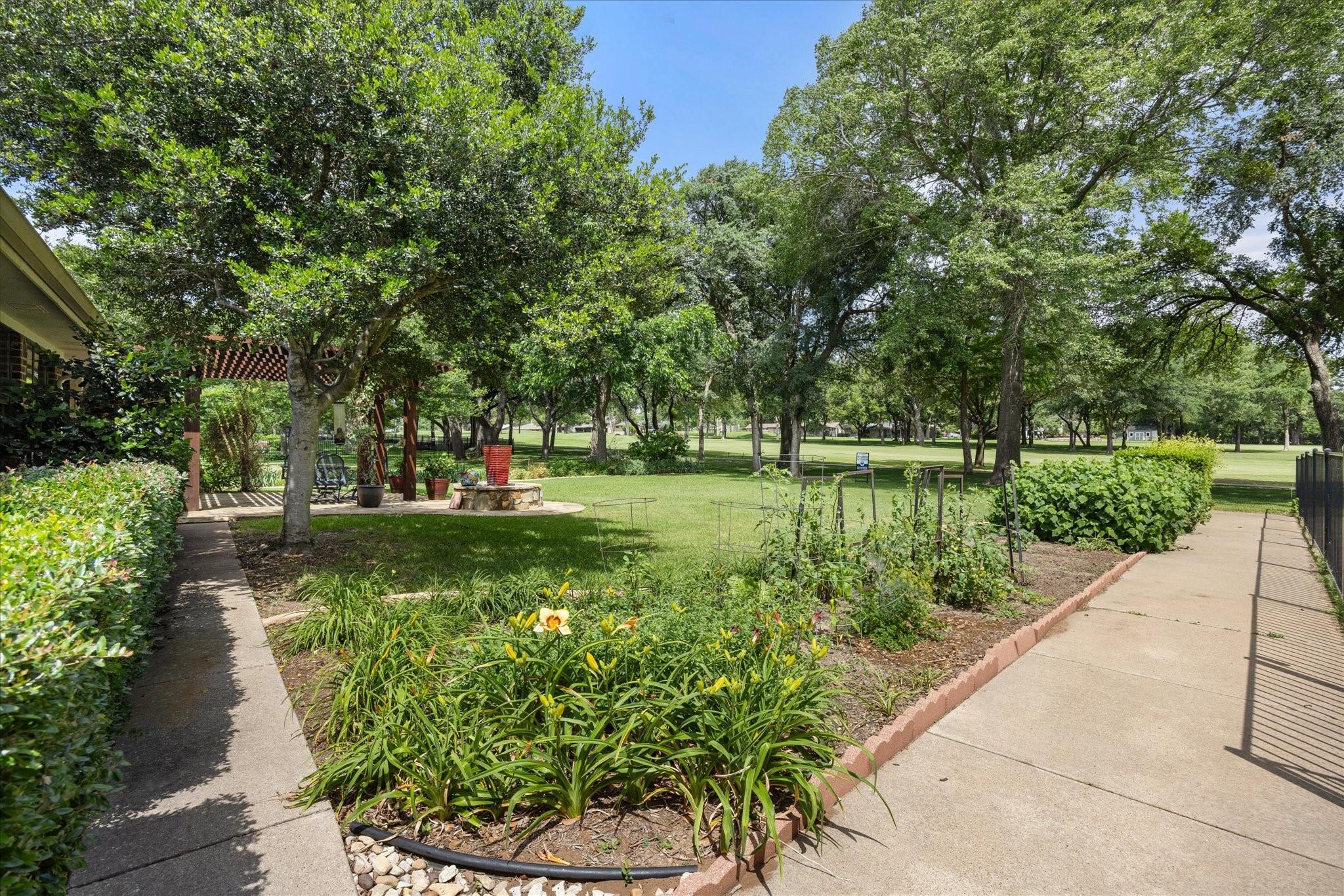 main property photo 32