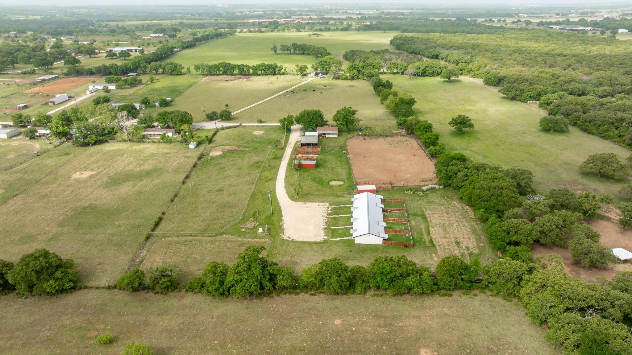 main property photo 10