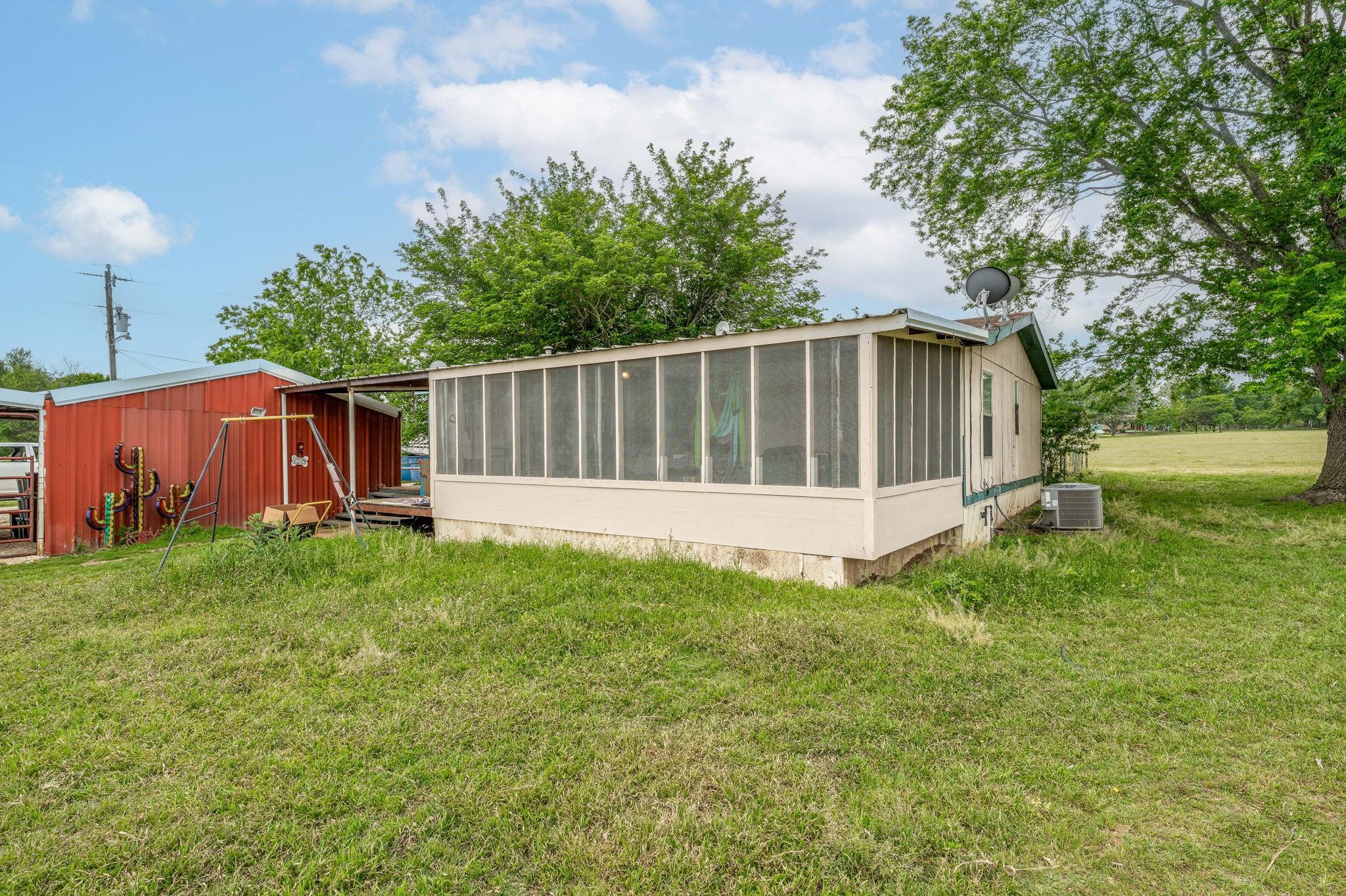 main property photo 30